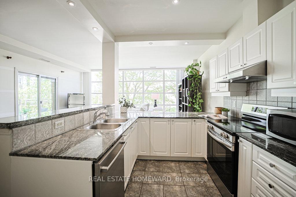 Photo 11 of Unit 209, 1 Leaside Park Drive, Toronto, Thorncliffe Park — HOMEH