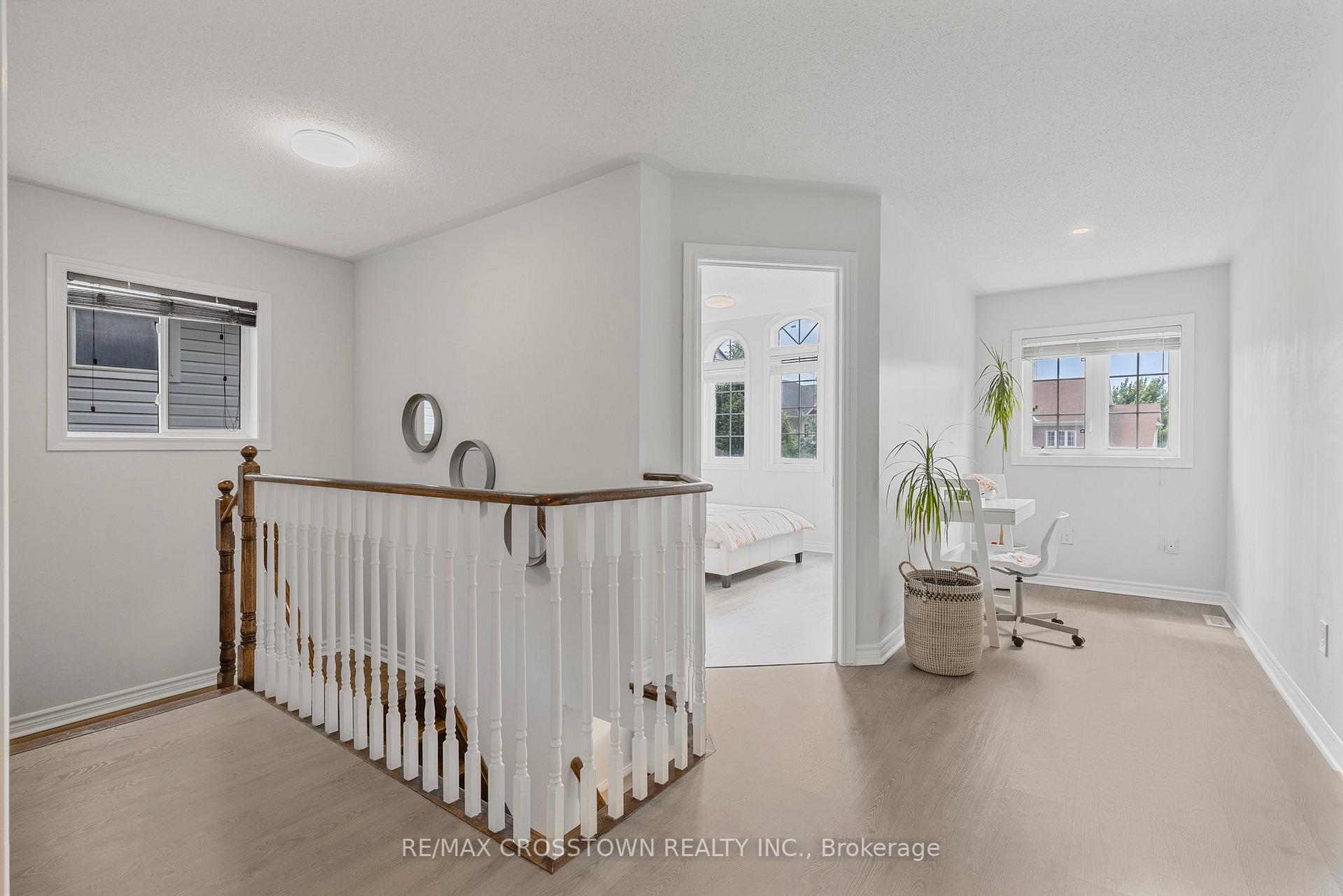 Photo 20 of 103 Diana Way, Barrie, Innis-Shore — HOMEH
