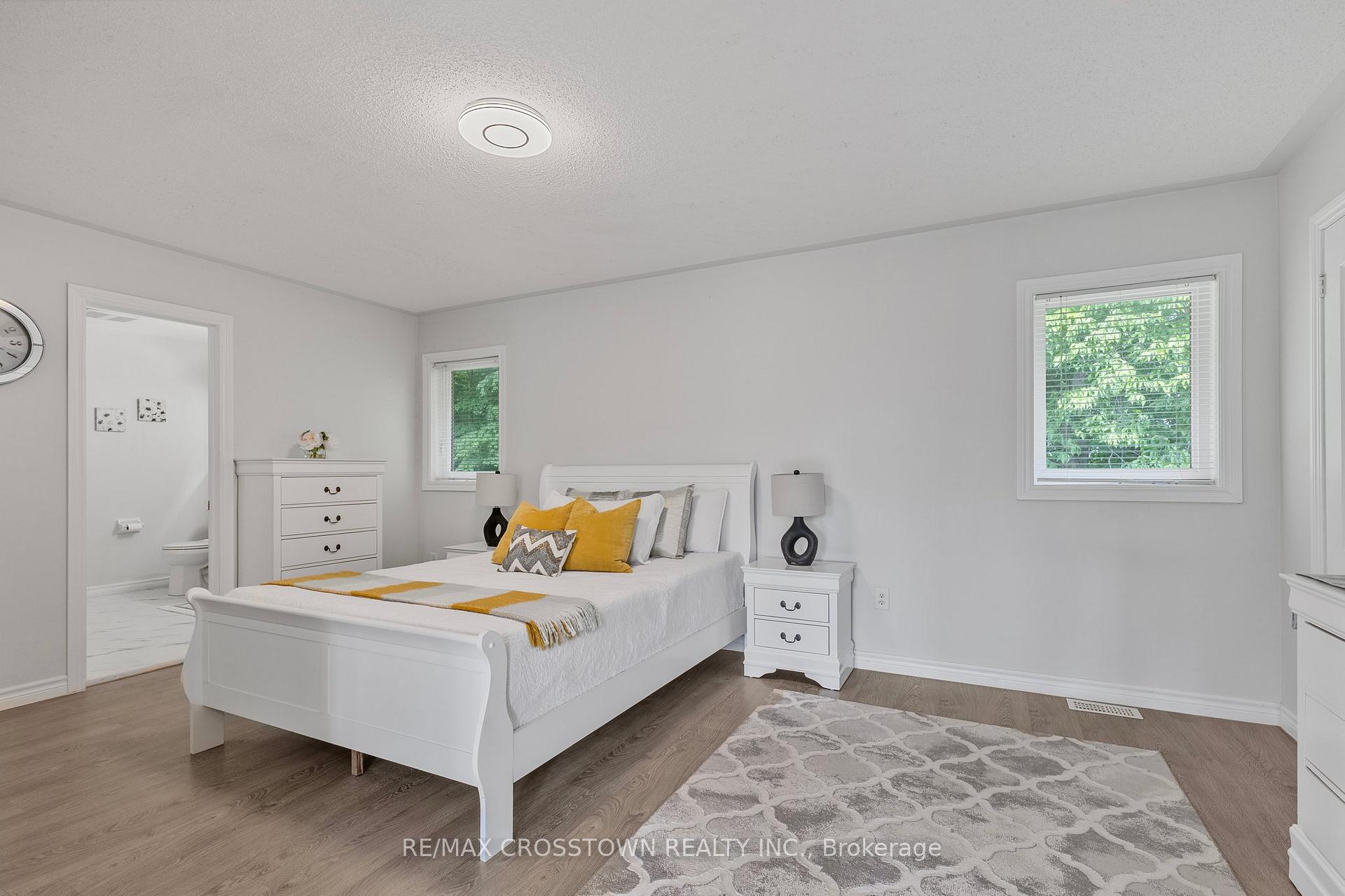 Photo 21 of 103 Diana Way, Barrie, Innis-Shore — HOMEH