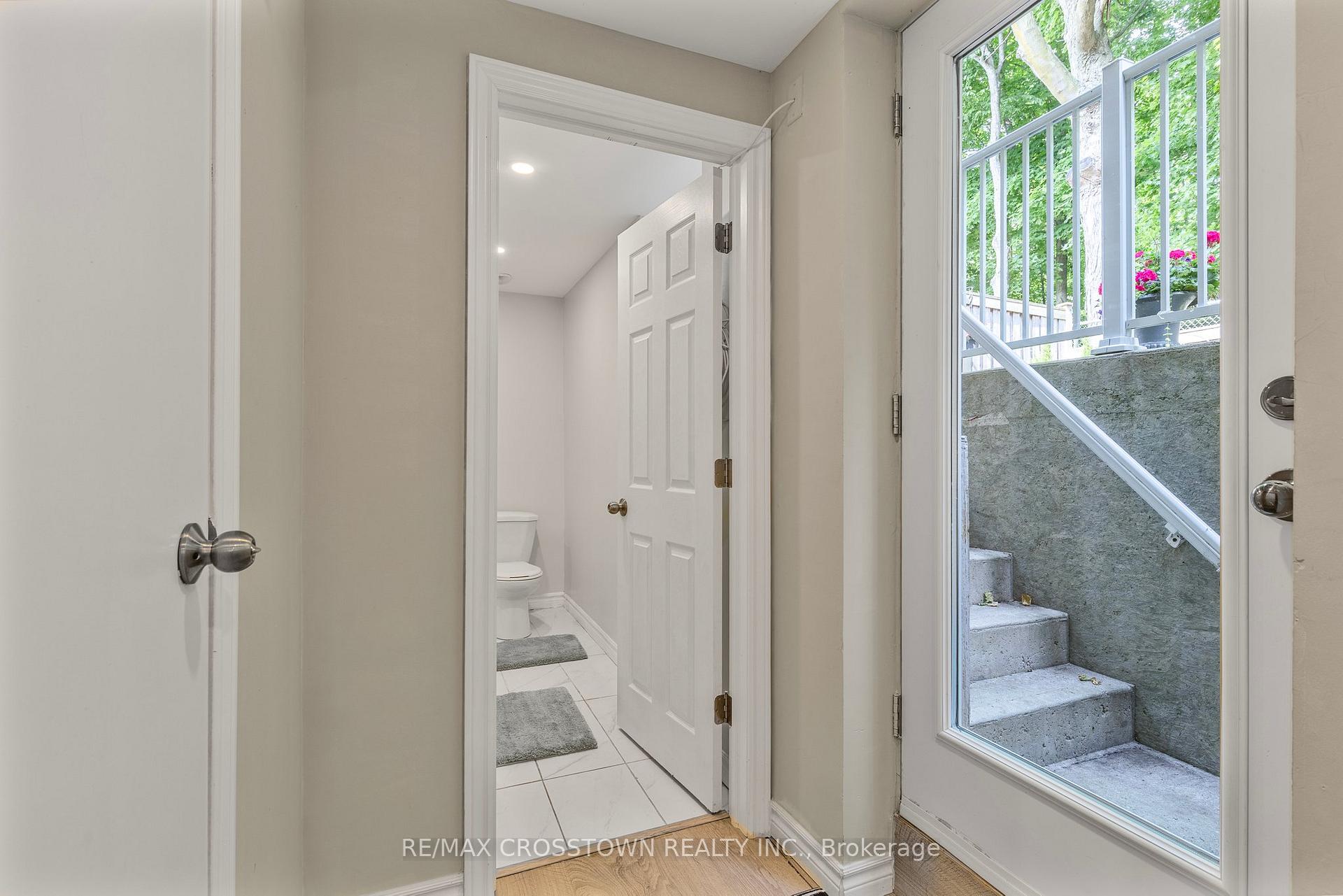 Photo 35 of 103 Diana Way, Barrie, Innis-Shore — HOMEH