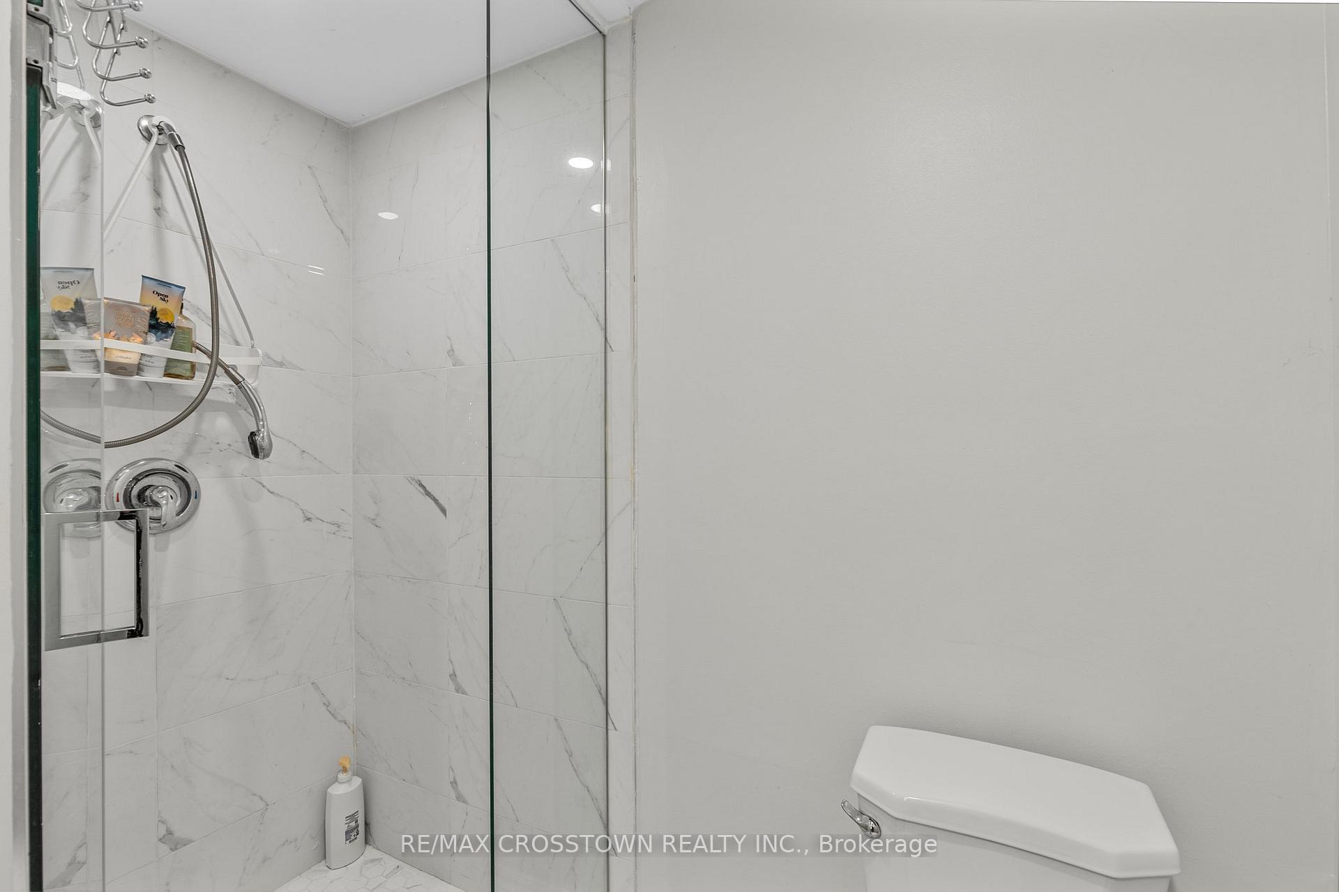 Photo 39 of 103 Diana Way, Barrie, Innis-Shore — HOMEH