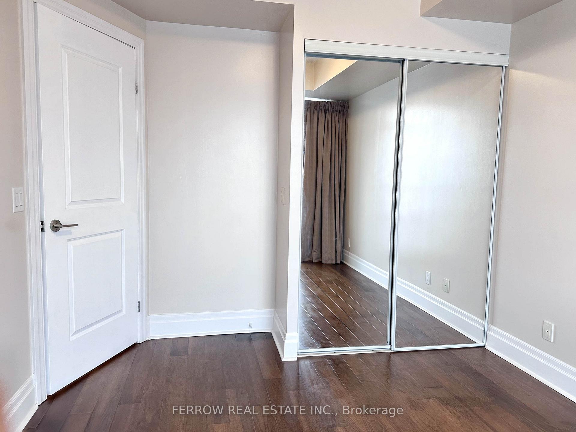 Photo 5 of Unit 207, 151 Upper Duke Crescent, Markham, Unionville — HOMEH