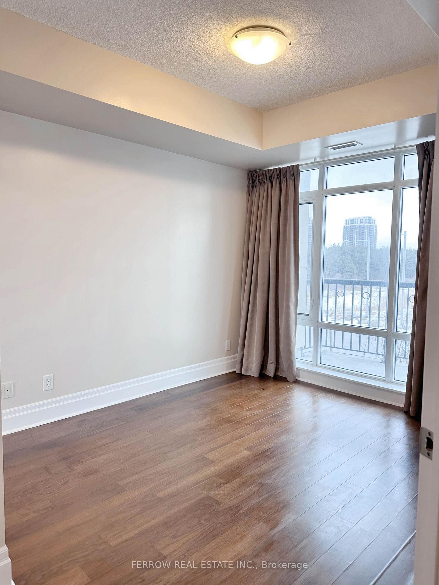 Photo 7 of Unit 207, 151 Upper Duke Crescent, Markham, Unionville — HOMEH