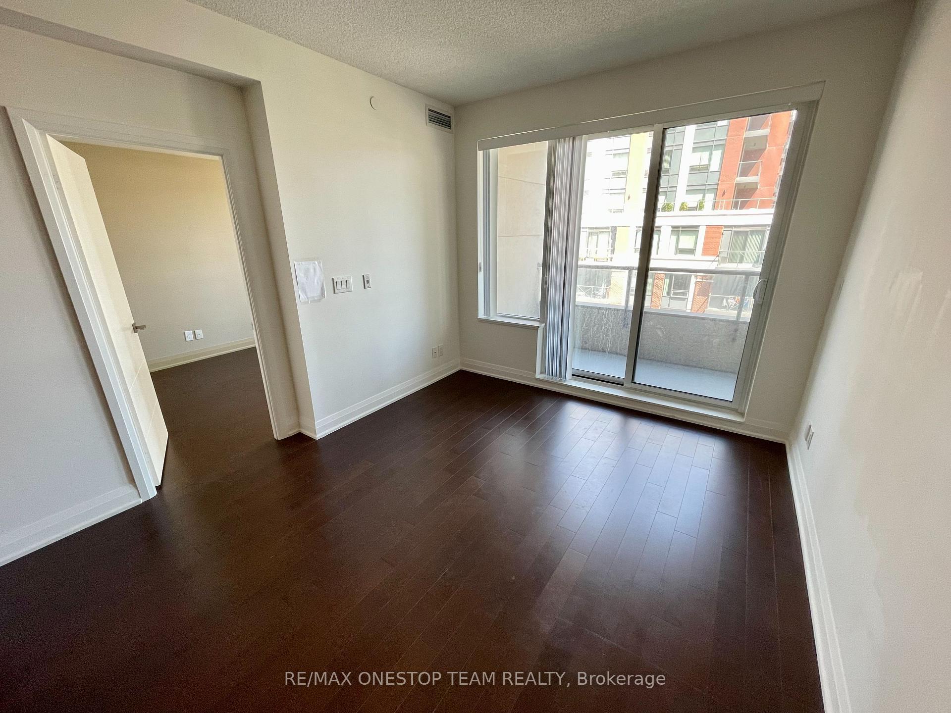 Photo 9 of Unit 325, 28 Uptown Drive, Markham, Unionville — HOMEH