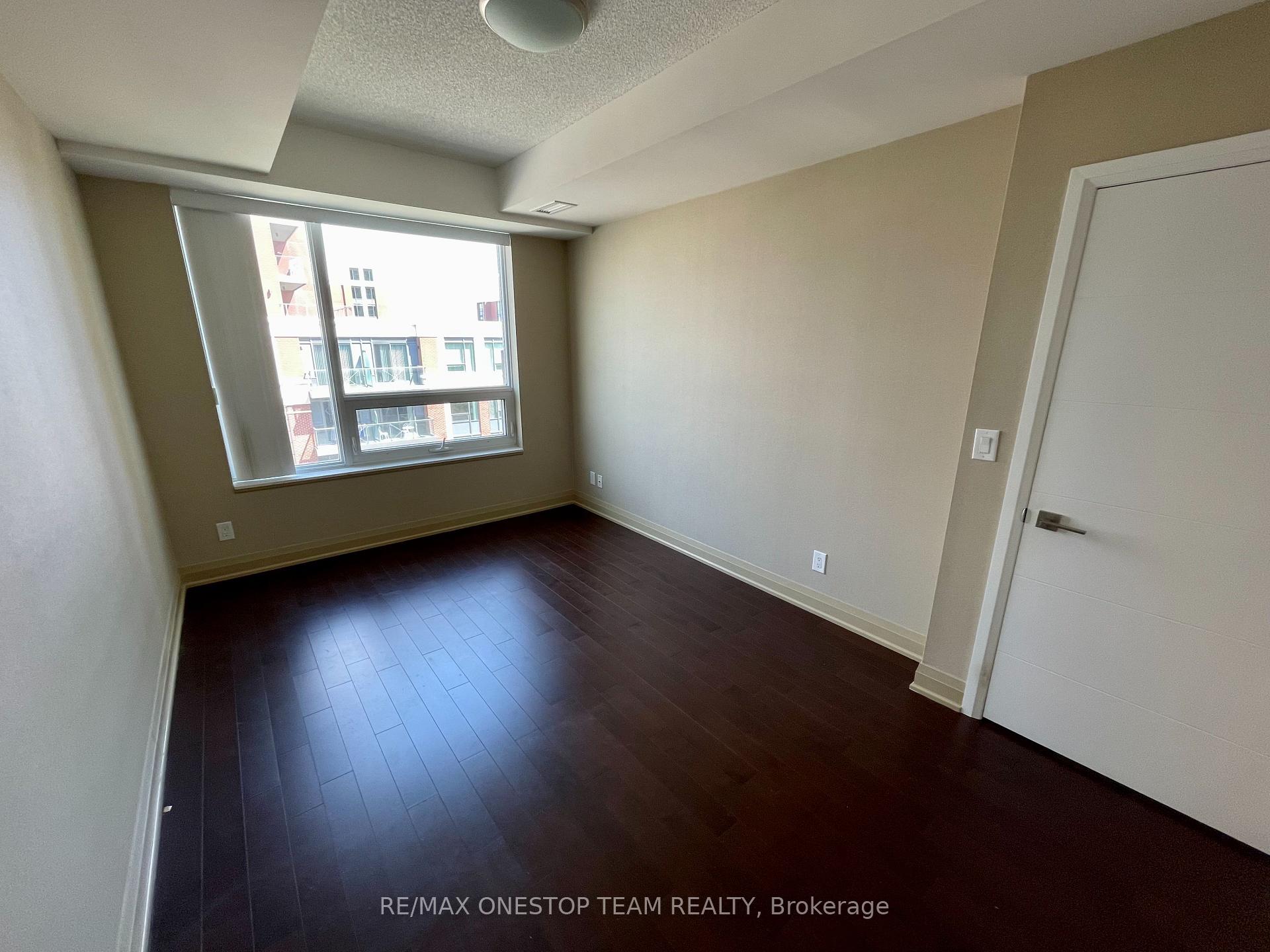 Photo 11 of Unit 325, 28 Uptown Drive, Markham, Unionville — HOMEH