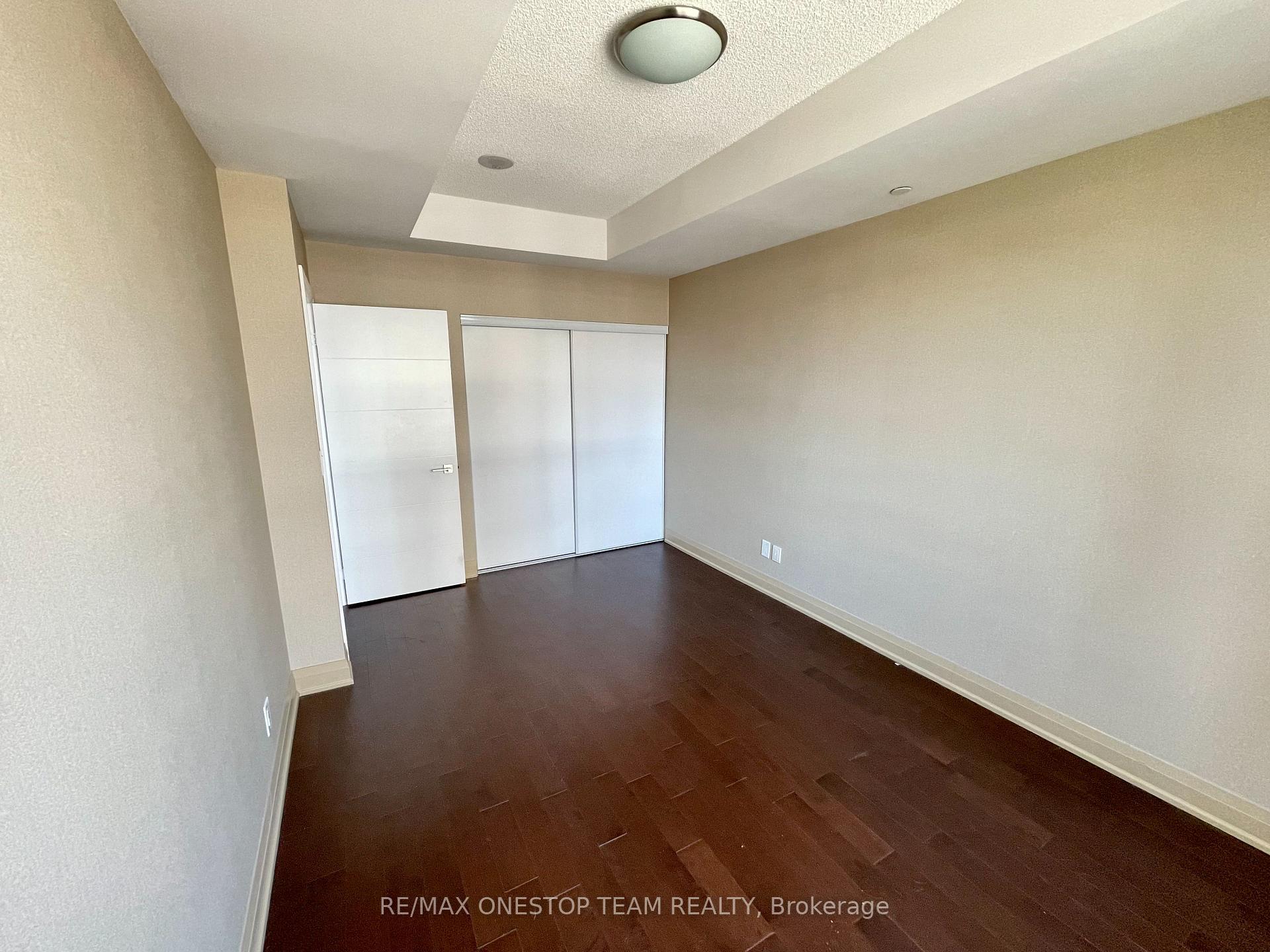 Photo 12 of Unit 325, 28 Uptown Drive, Markham, Unionville — HOMEH