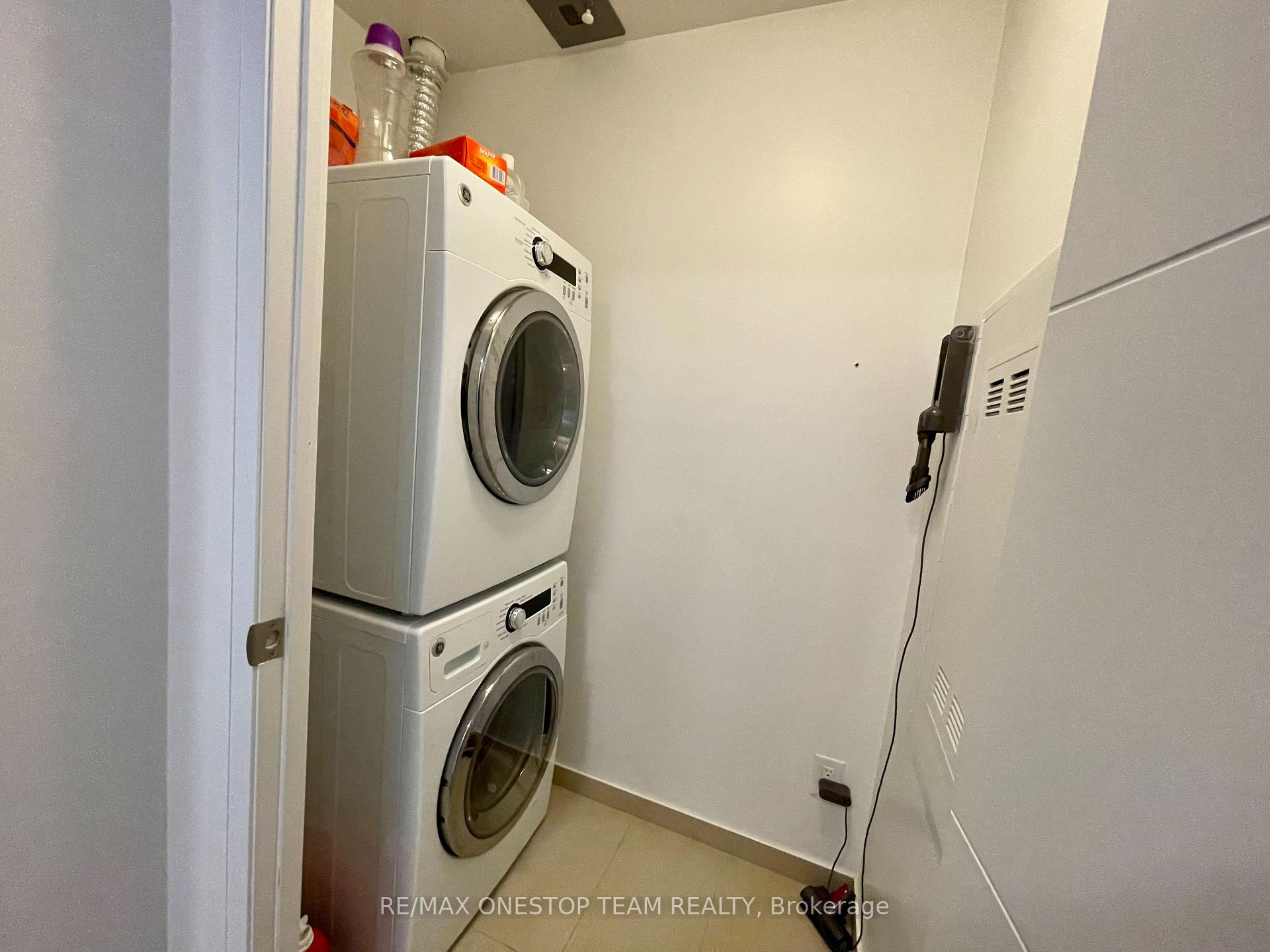 Photo 19 of Unit 325, 28 Uptown Drive, Markham, Unionville — HOMEH