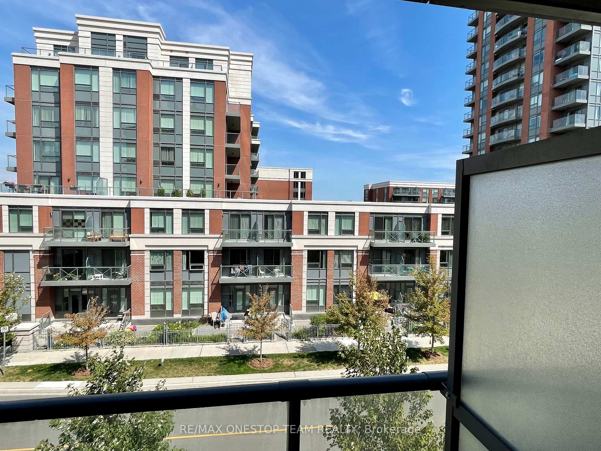 Photo 23 of Unit 325, 28 Uptown Drive, Markham, Unionville — HOMEH