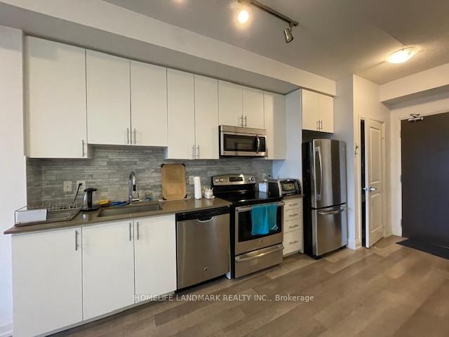 Photo 7 of Unit 1628, 7161 Yonge Street, Markham, Grandview — HOMEH