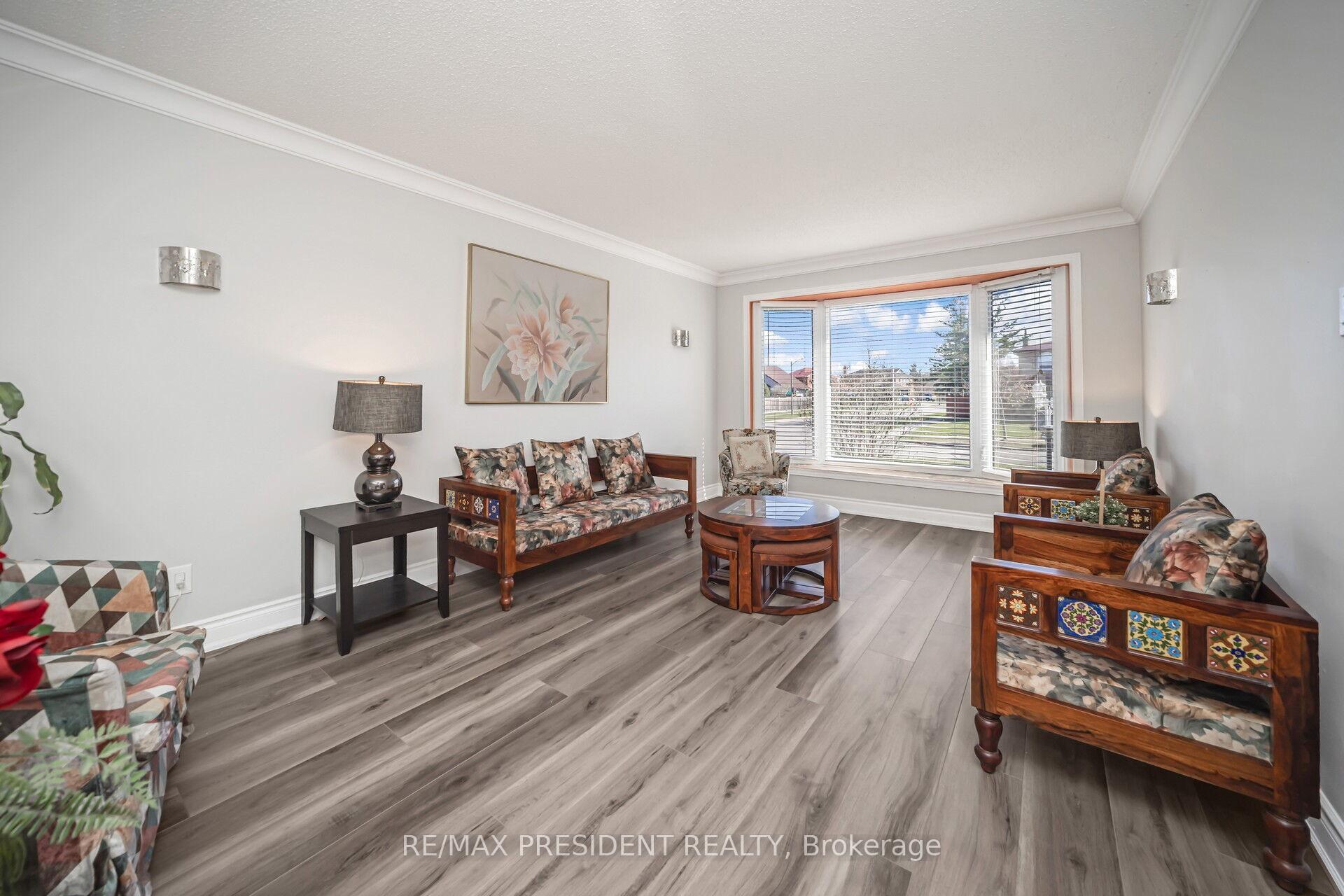 Photo 8 of 1 Princeton Terrace W, Brampton, Northgate — HOMEH