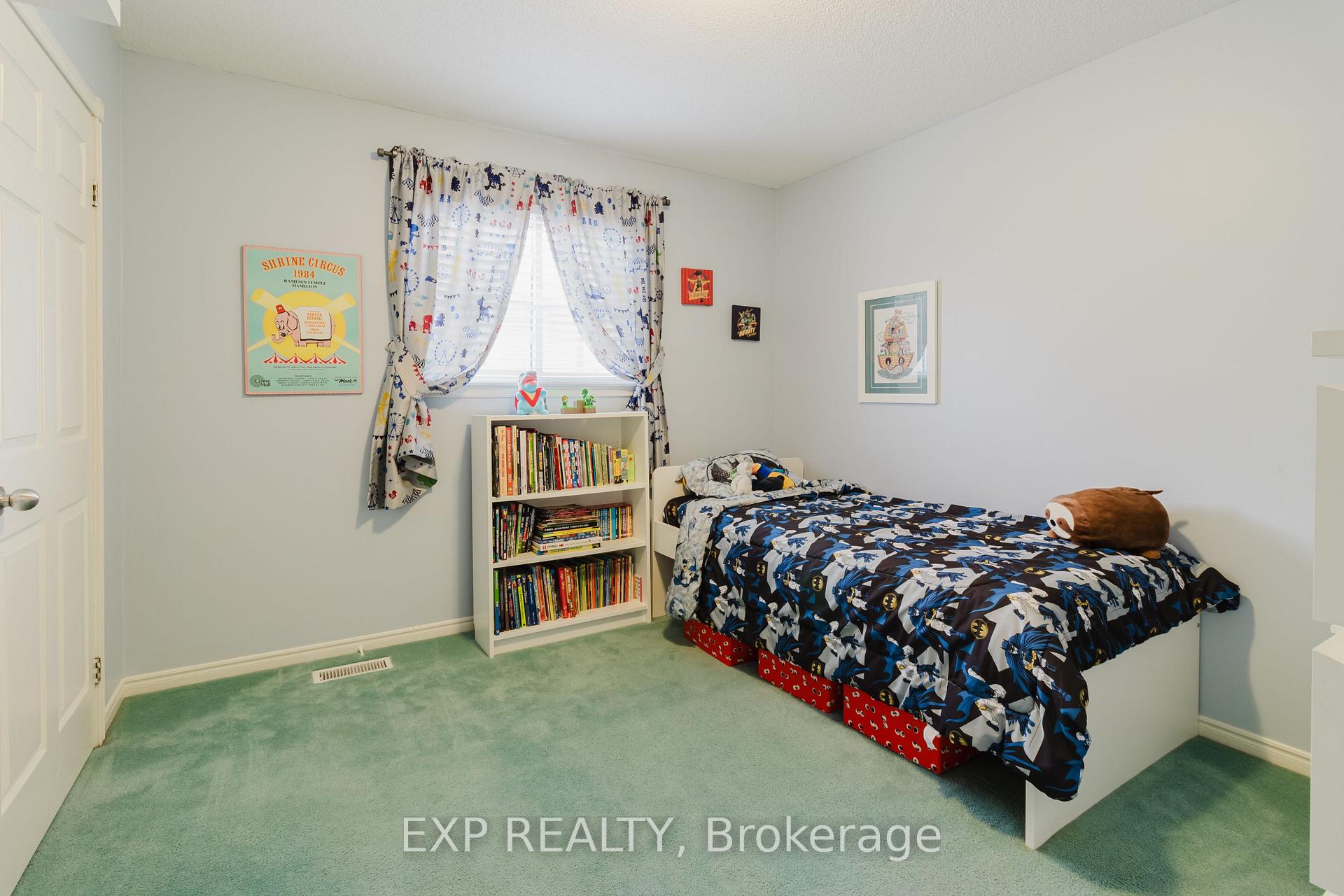 Photo 76 of 37 Springgarden Crescent, Hamilton, Stoney Creek Mountain — HOMEH