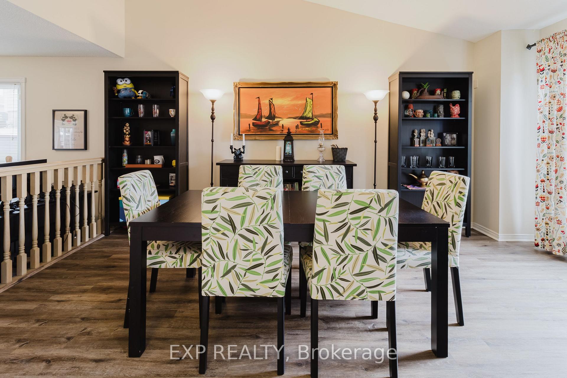 Photo 29 of 37 Springgarden Crescent, Hamilton, Stoney Creek Mountain — HOMEH