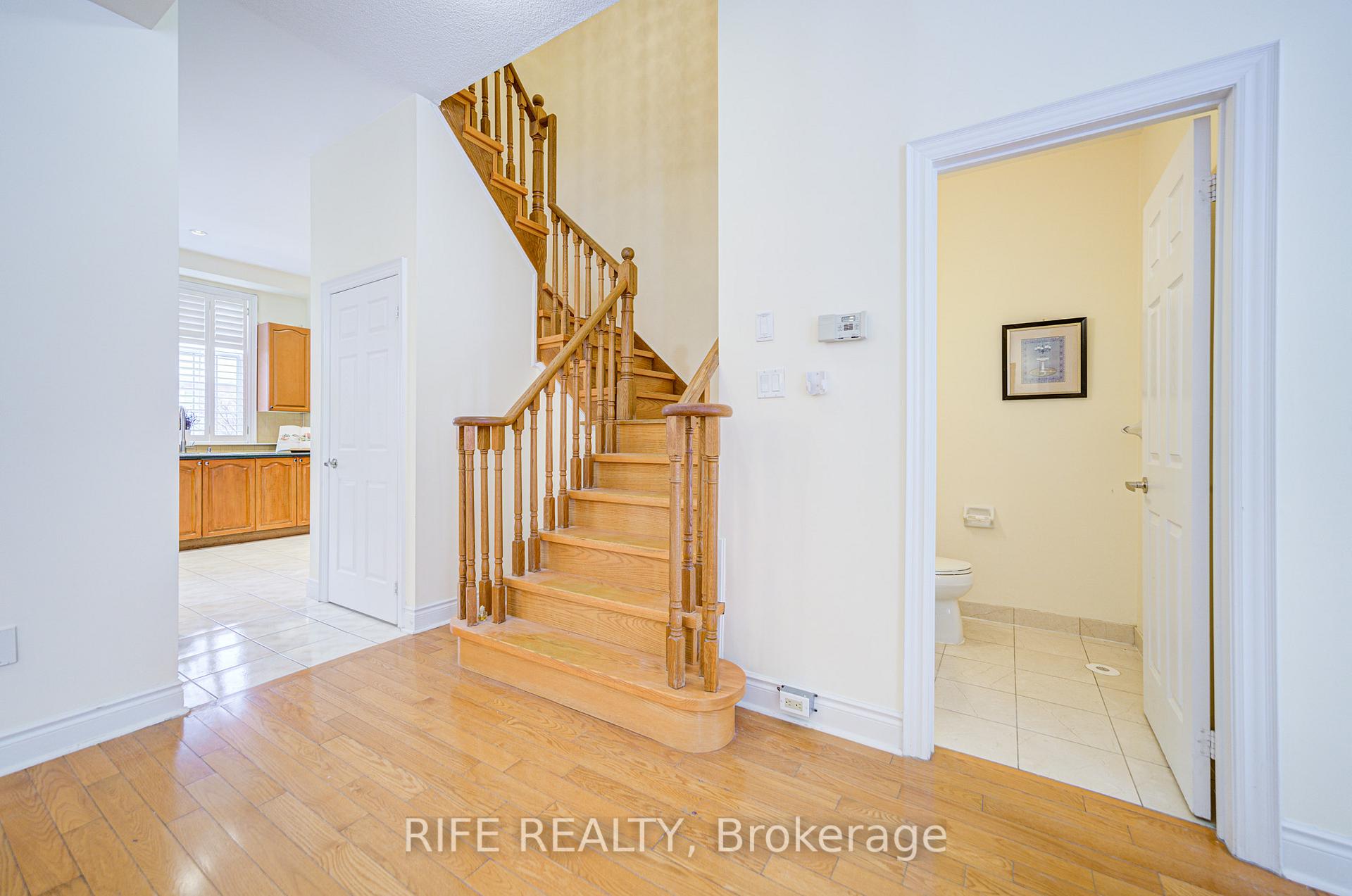 Photo 11 of Unit TH0057, 99 Legends Way, Markham, Unionville — HOMEH