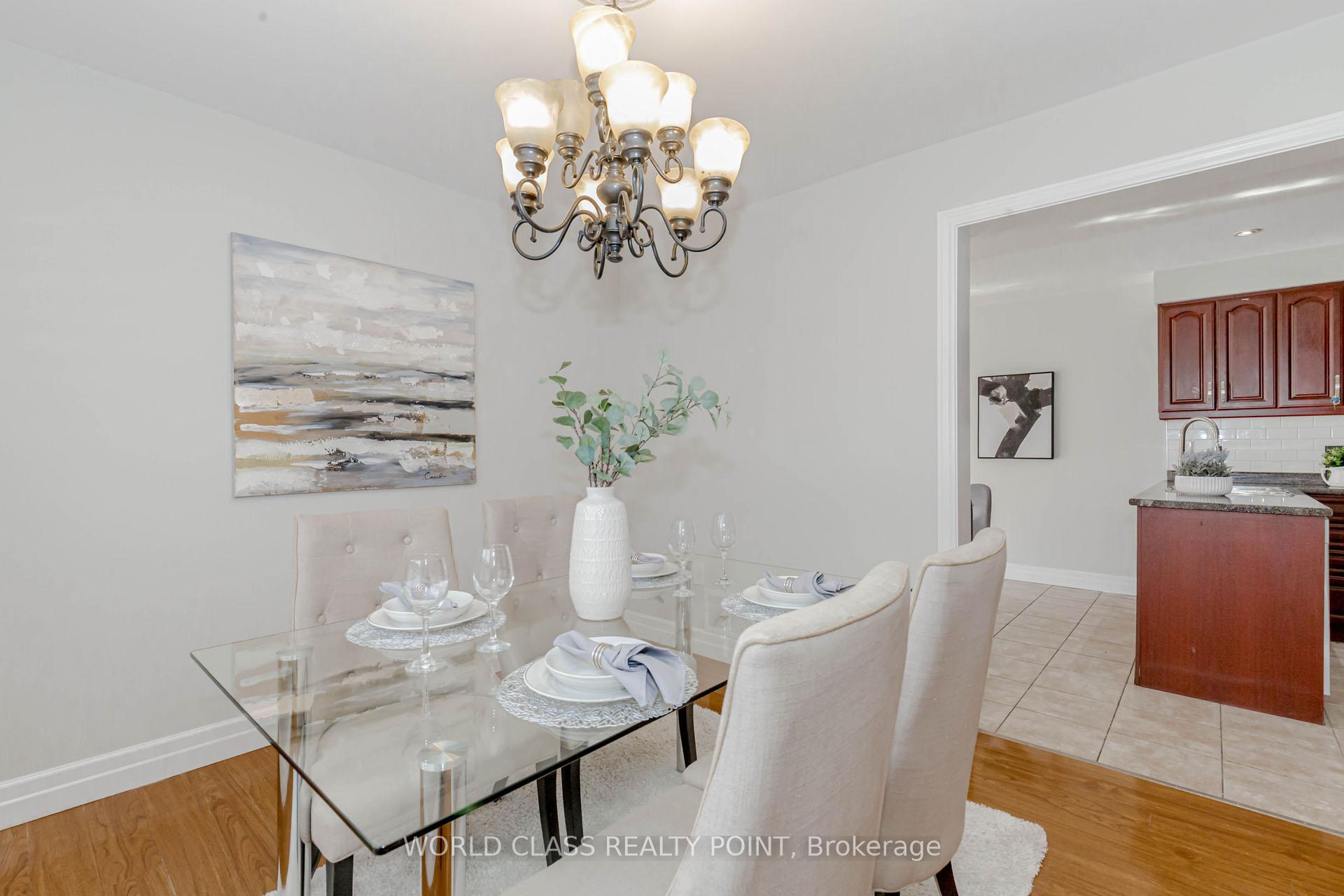 Photo 8 of 54 Wooliston Crescent N, Brampton, Fletcher's West — HOMEH