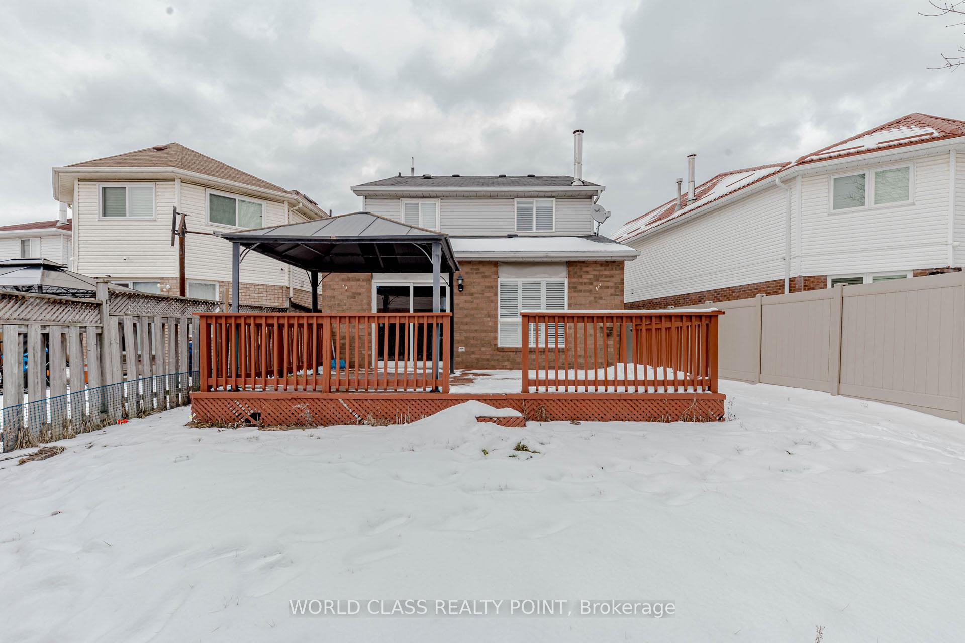 Photo 30 of 54 Wooliston Crescent N, Brampton, Fletcher's West — HOMEH