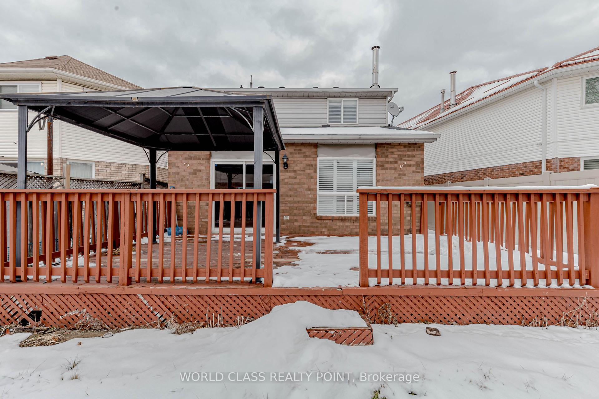 Photo 31 of 54 Wooliston Crescent N, Brampton, Fletcher's West — HOMEH