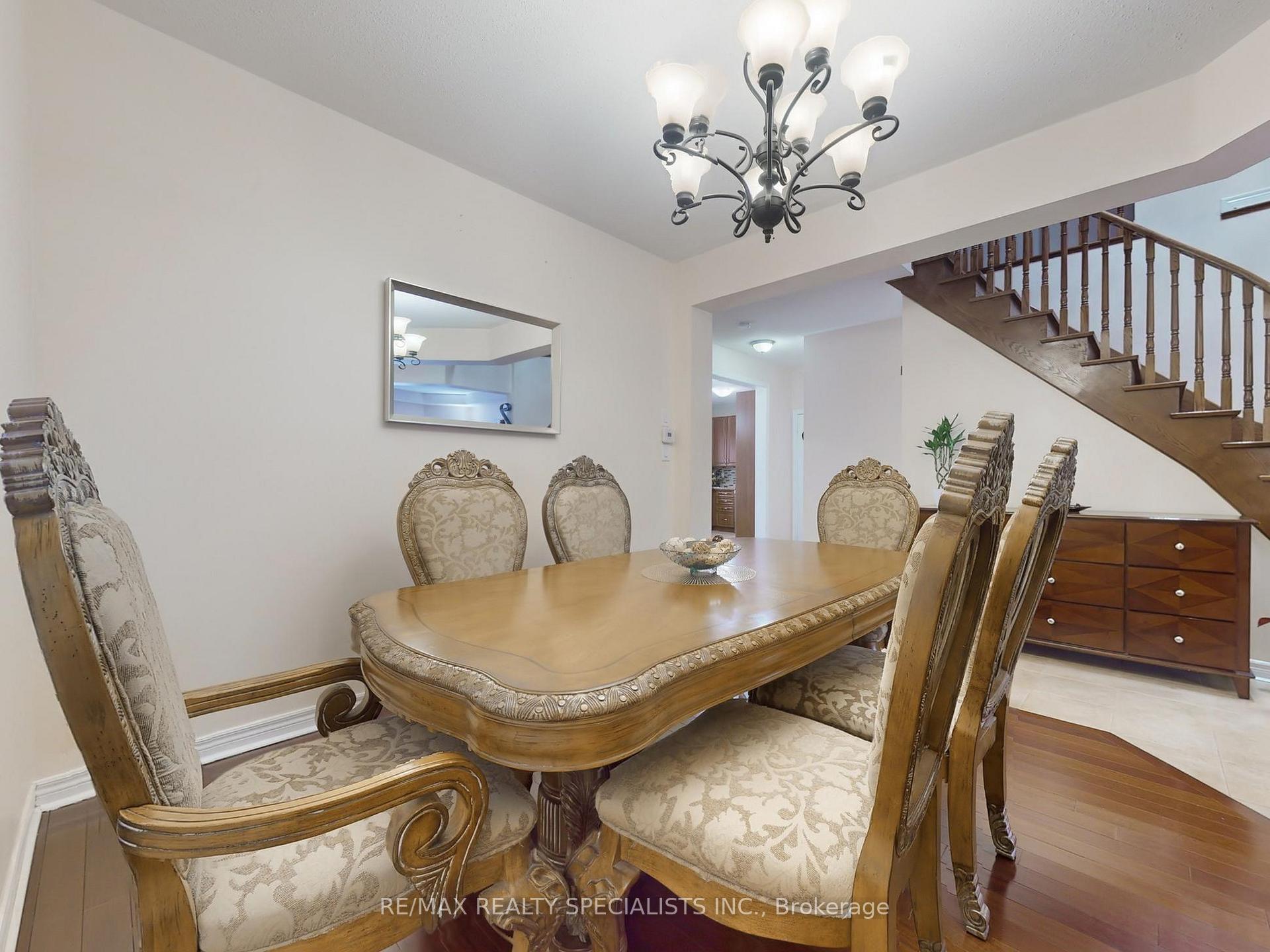 Photo 8 of 29 Rathmore Street, Brampton, Bram East — HOMEH