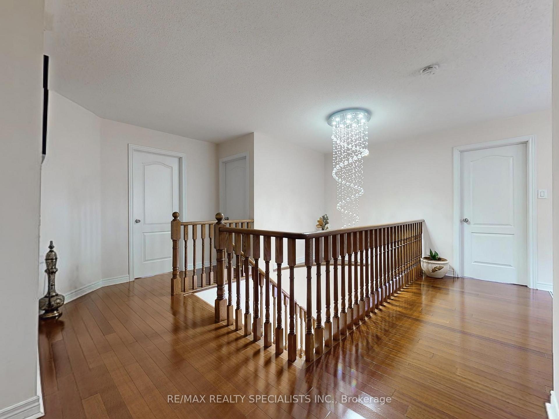 Photo 16 of 29 Rathmore Street, Brampton, Bram East — HOMEH