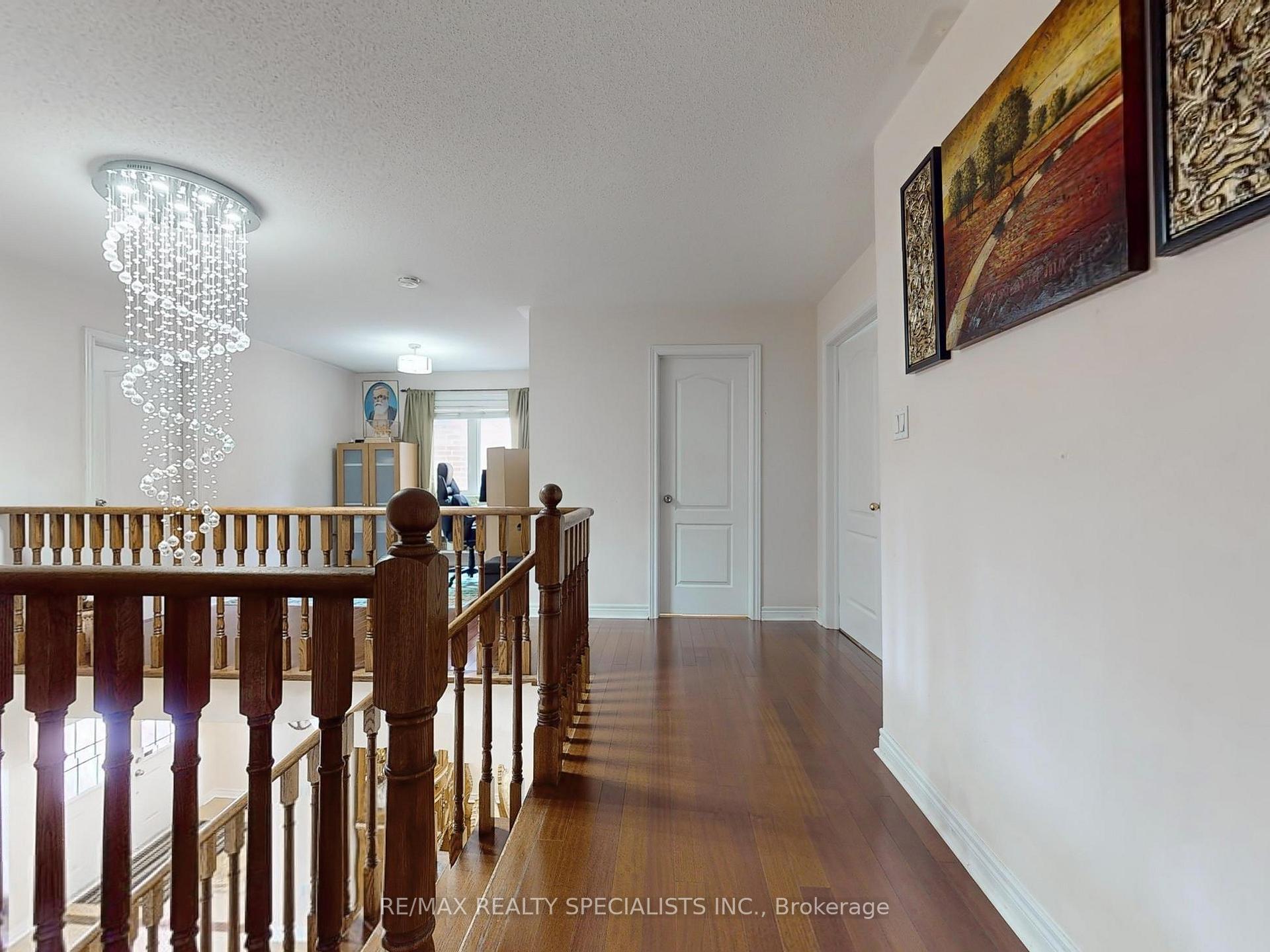 Photo 17 of 29 Rathmore Street, Brampton, Bram East — HOMEH
