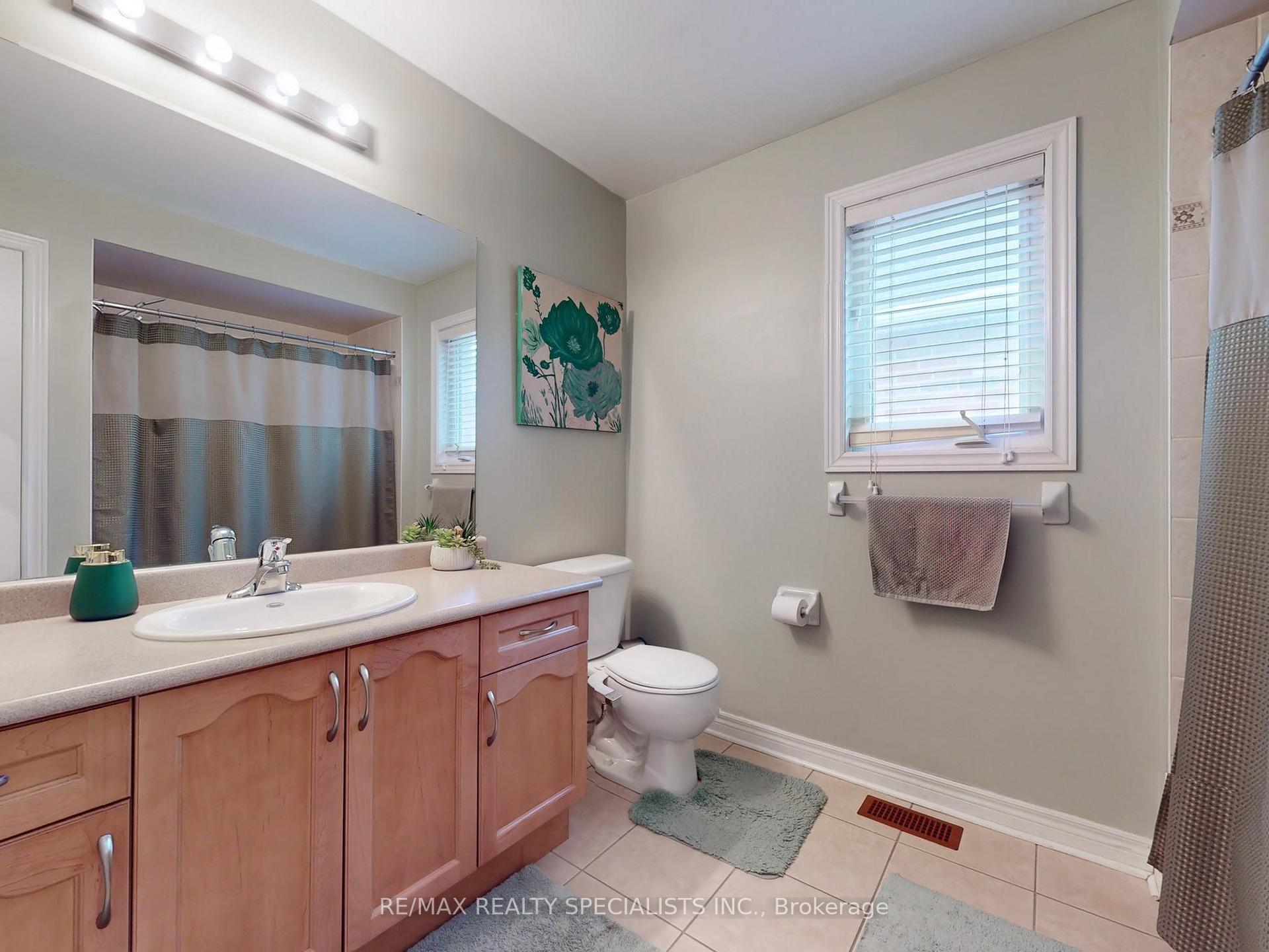 Photo 30 of 29 Rathmore Street, Brampton, Bram East — HOMEH