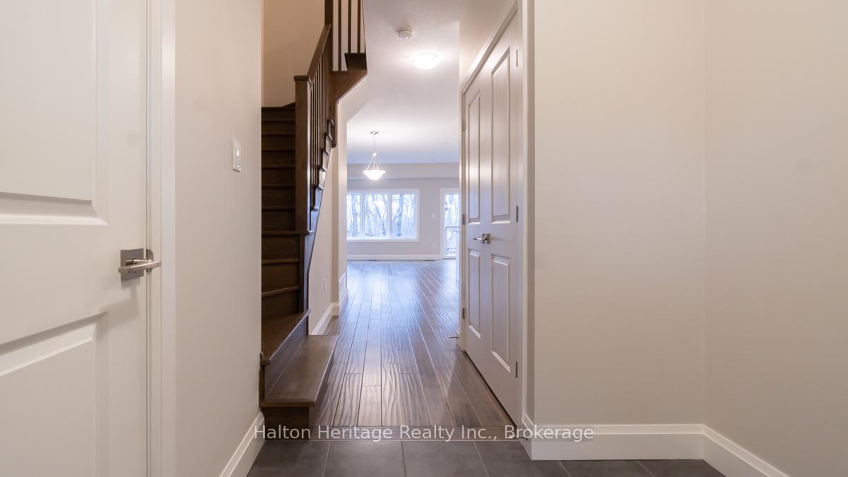Photo 14 of Unit 21, 40 Hamilton Street S, Hamilton, Waterdown — HOMEH