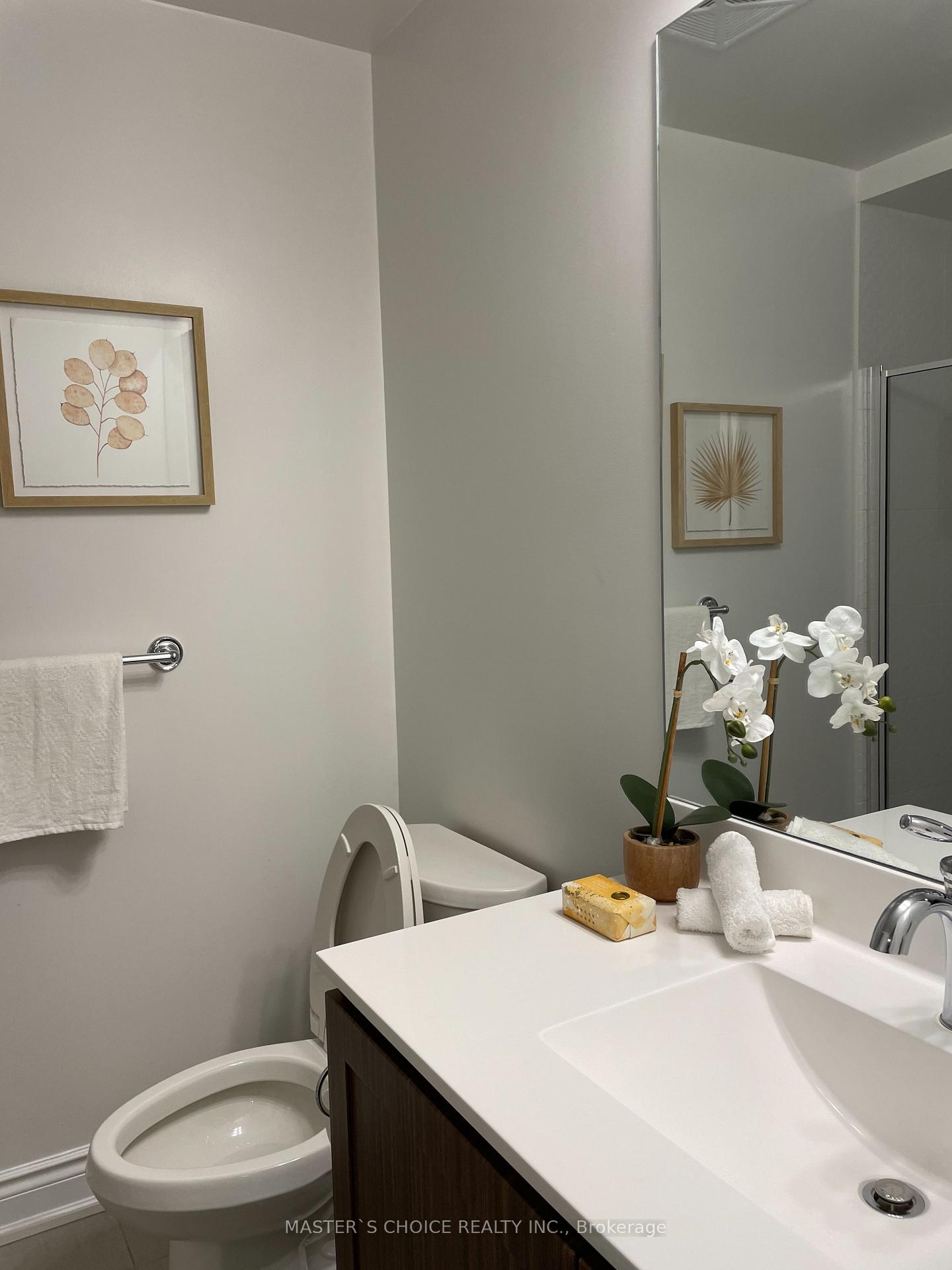 Photo 7 of Unit 312, 38 Cedarland Drive, Markham, Unionville — HOMEH