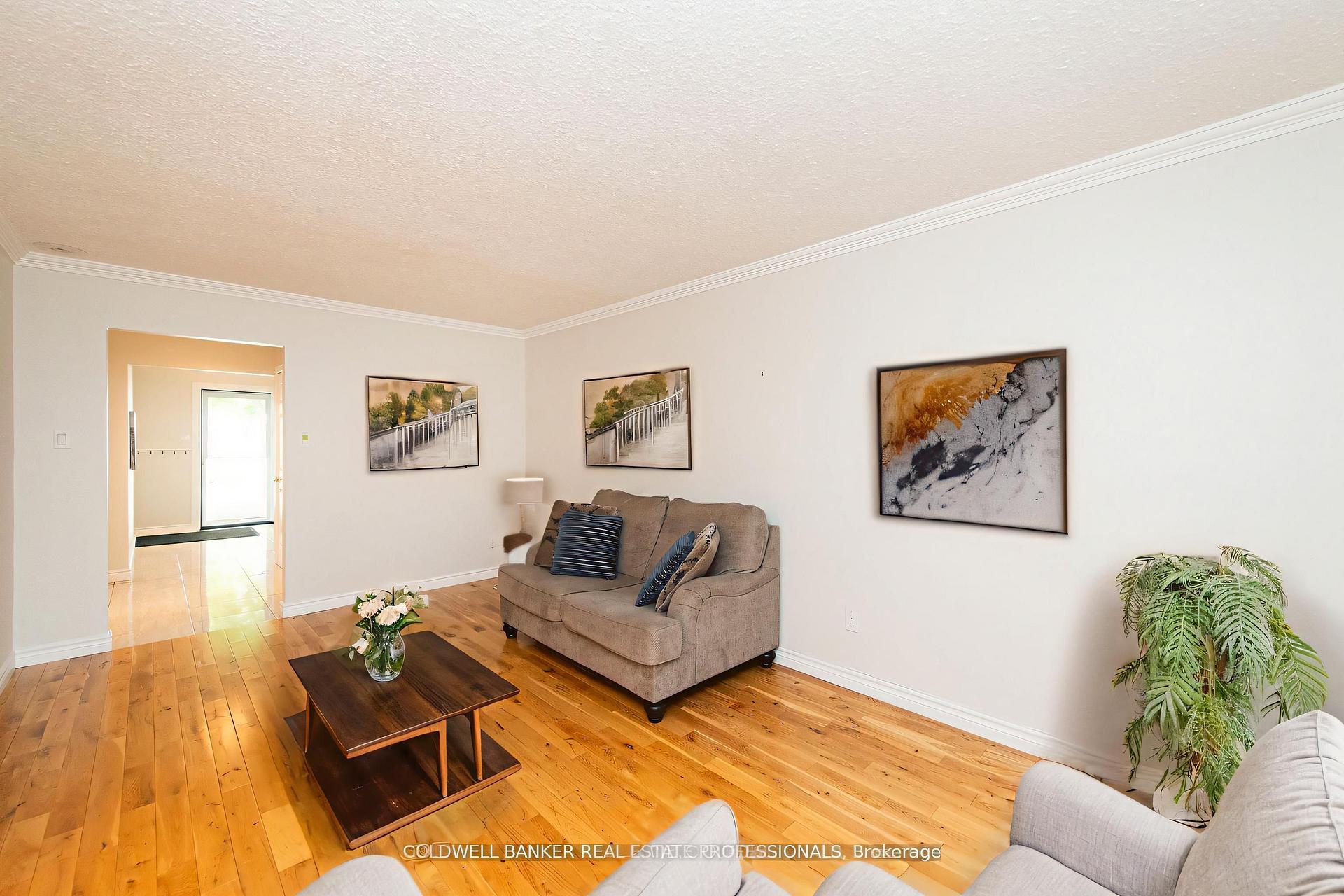 Photo 17 of Unit 22, 264 Royal Orchard Boulevard, Markham, Royal Orchard — HOMEH