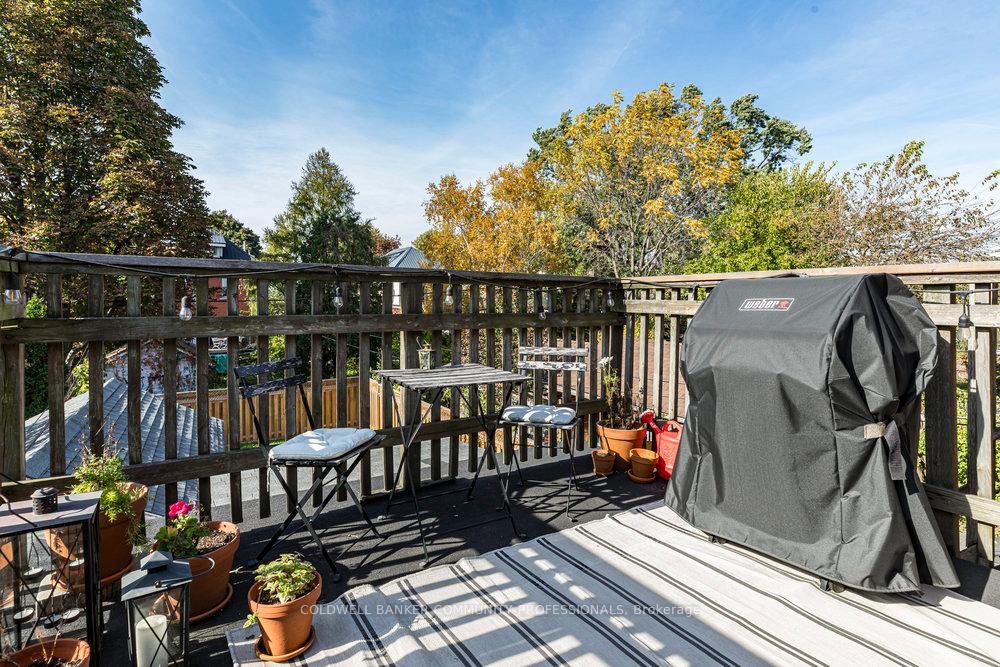 Photo 6 of 73 Balmoral Avenue N, Hamilton, Crown Point — HOMEH