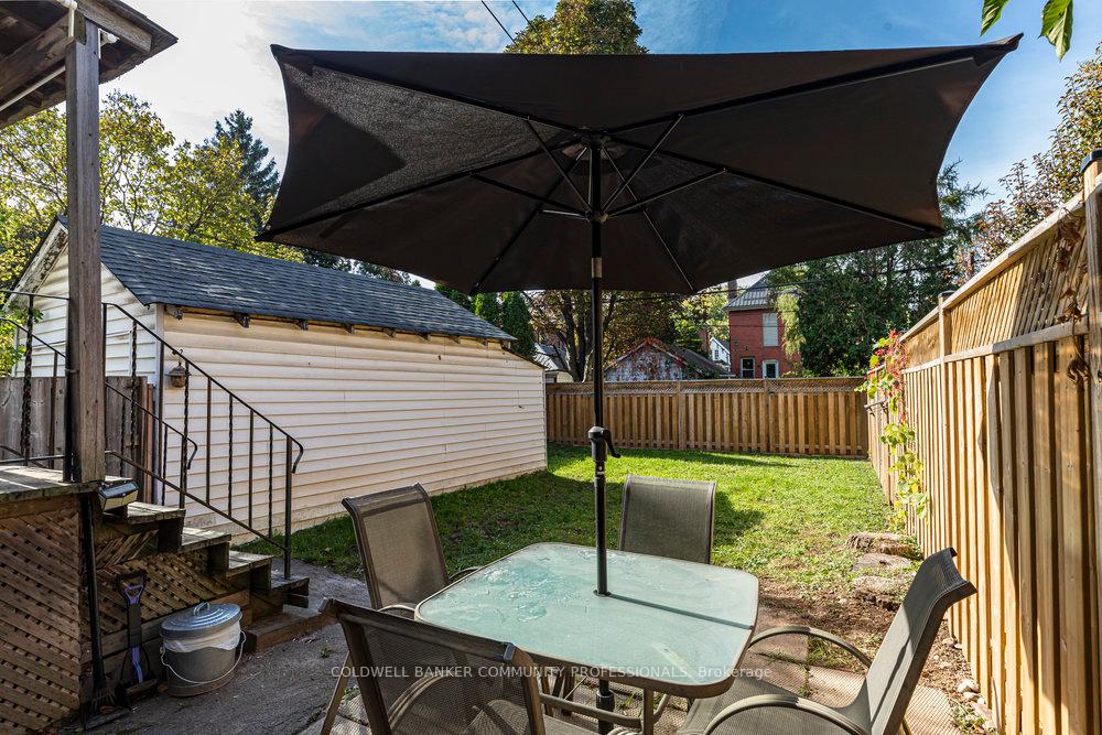 Photo 7 of 73 Balmoral Avenue N, Hamilton, Crown Point — HOMEH