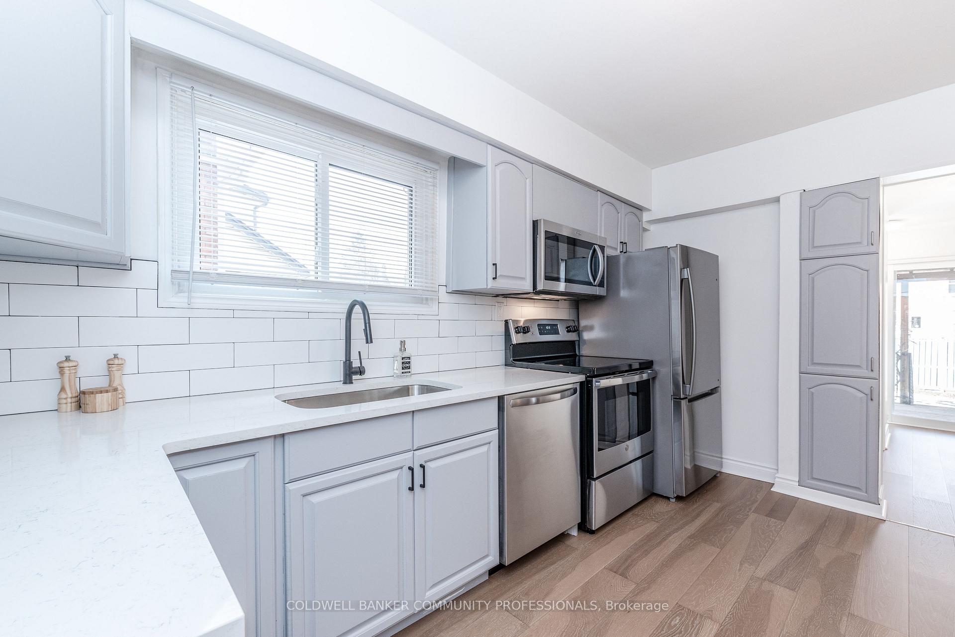 Photo 10 of 73 Balmoral Avenue N, Hamilton, Crown Point — HOMEH