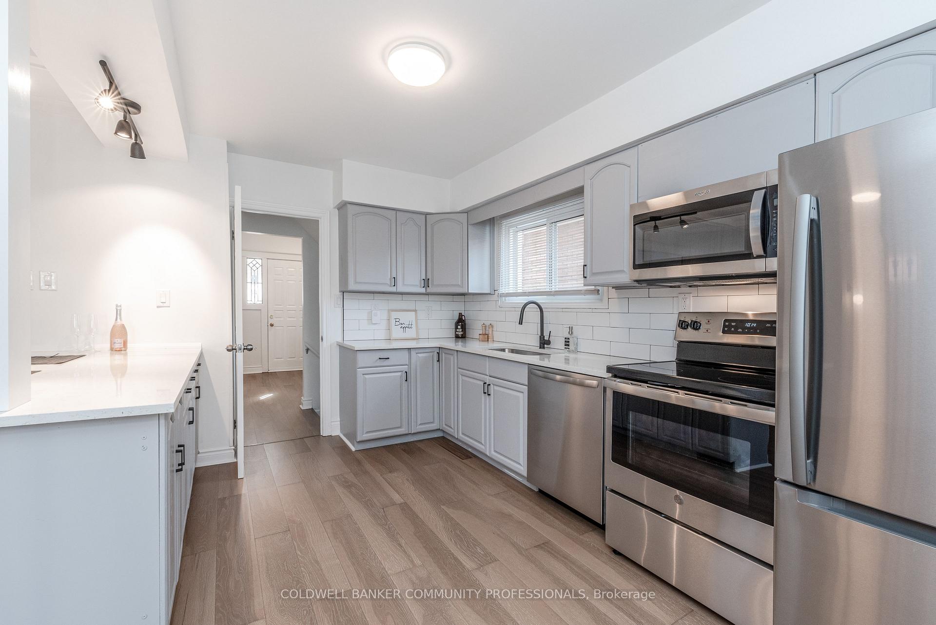 Photo 12 of 73 Balmoral Avenue N, Hamilton, Crown Point — HOMEH