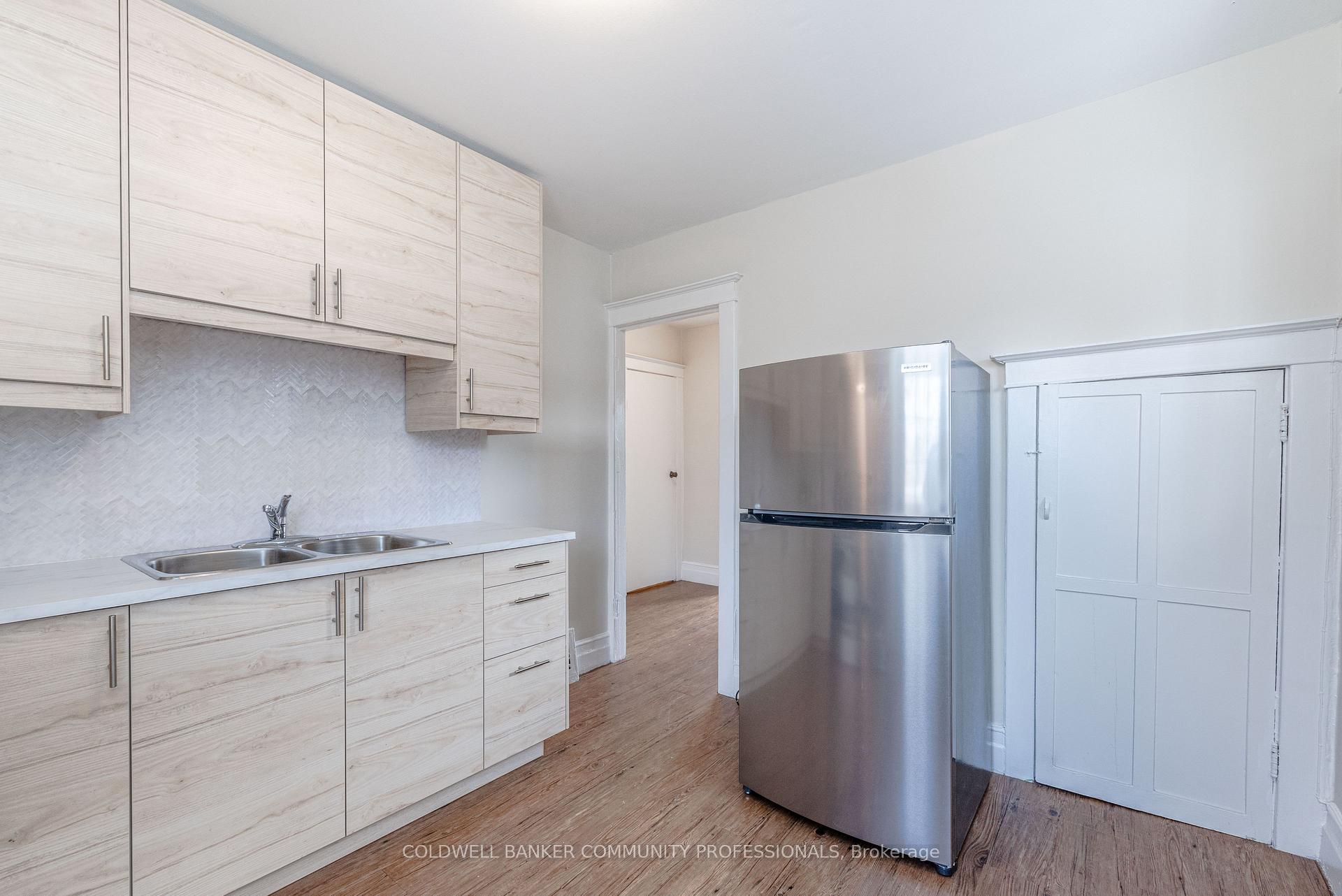 Photo 27 of 73 Balmoral Avenue N, Hamilton, Crown Point — HOMEH
