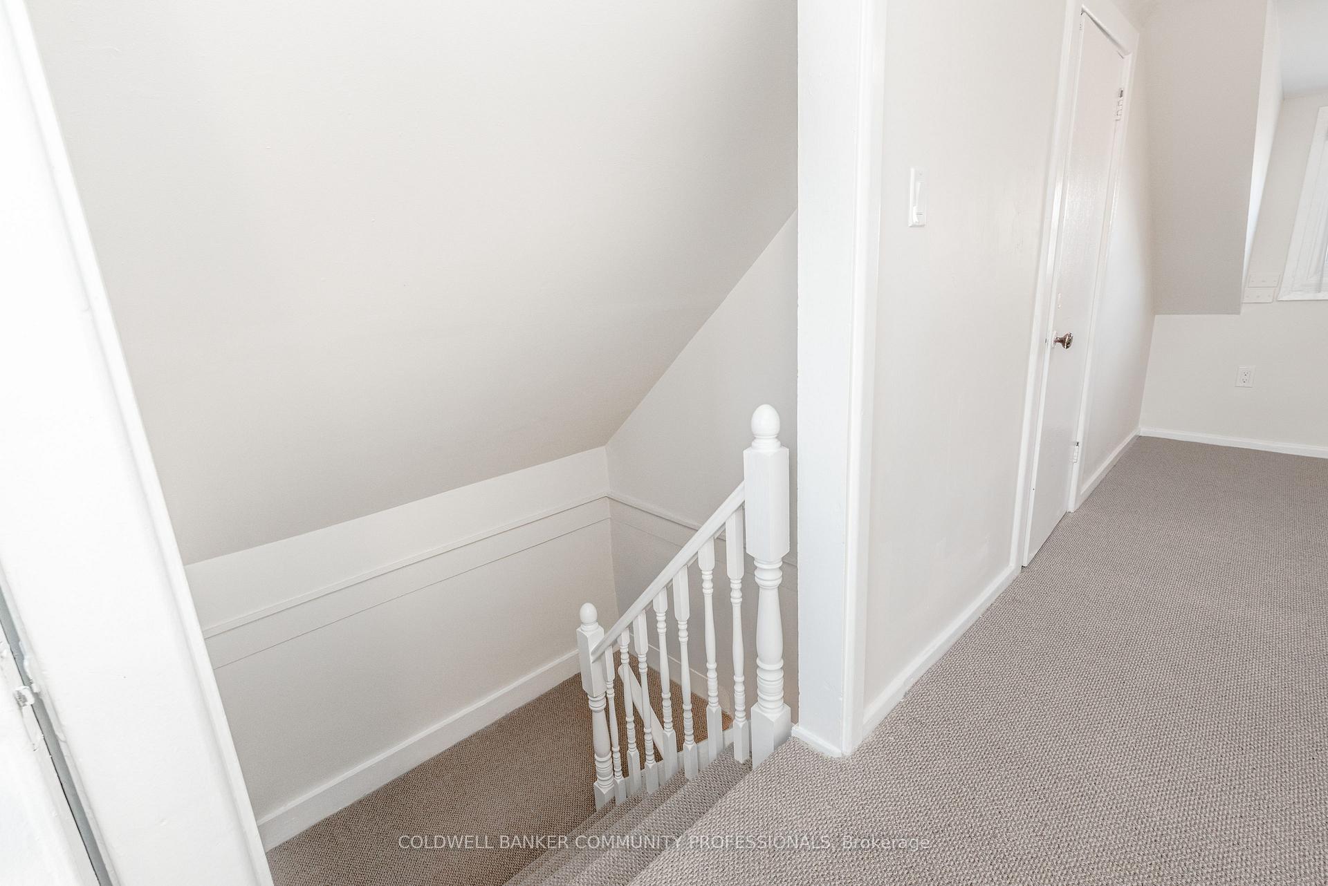 Photo 34 of 73 Balmoral Avenue N, Hamilton, Crown Point — HOMEH