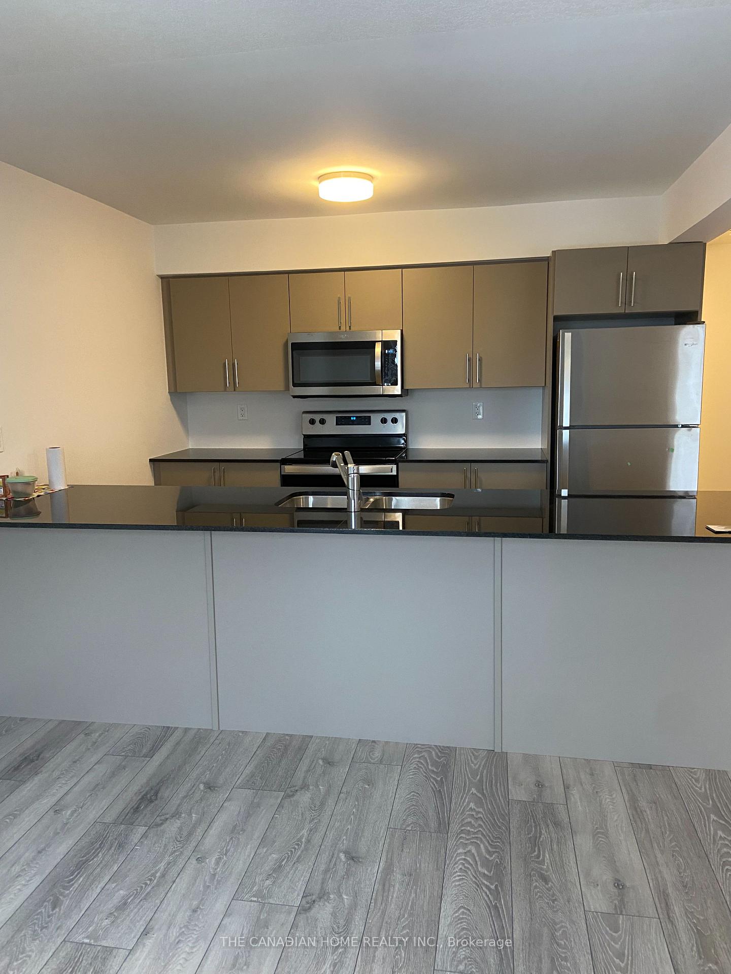 Photo 5 of Unit 05, 205 West Oak Trail, Kitchener — HOMEH