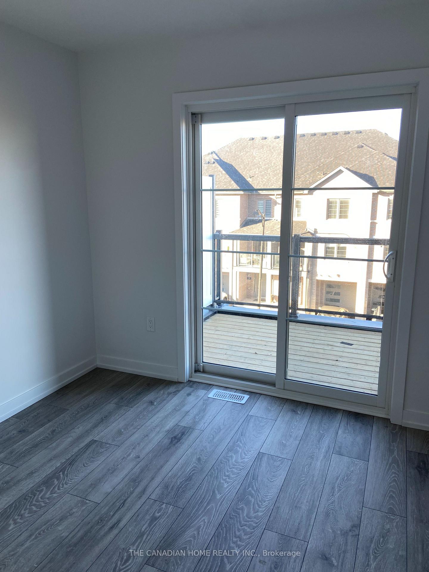 Photo 15 of Unit 05, 205 West Oak Trail, Kitchener — HOMEH