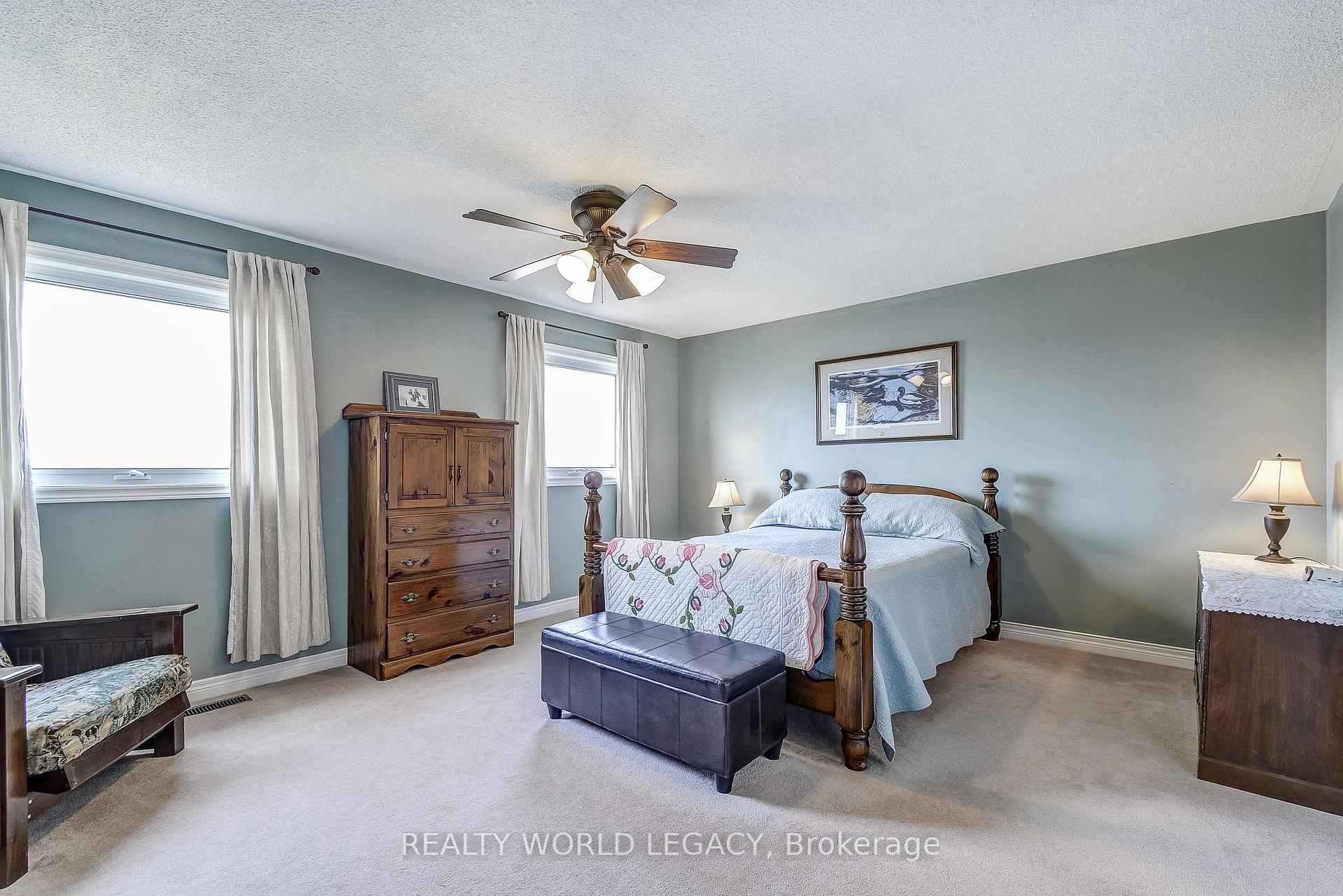 Photo 19 of 30 Kildonan Crescent, Hamilton, Waterdown — HOMEH