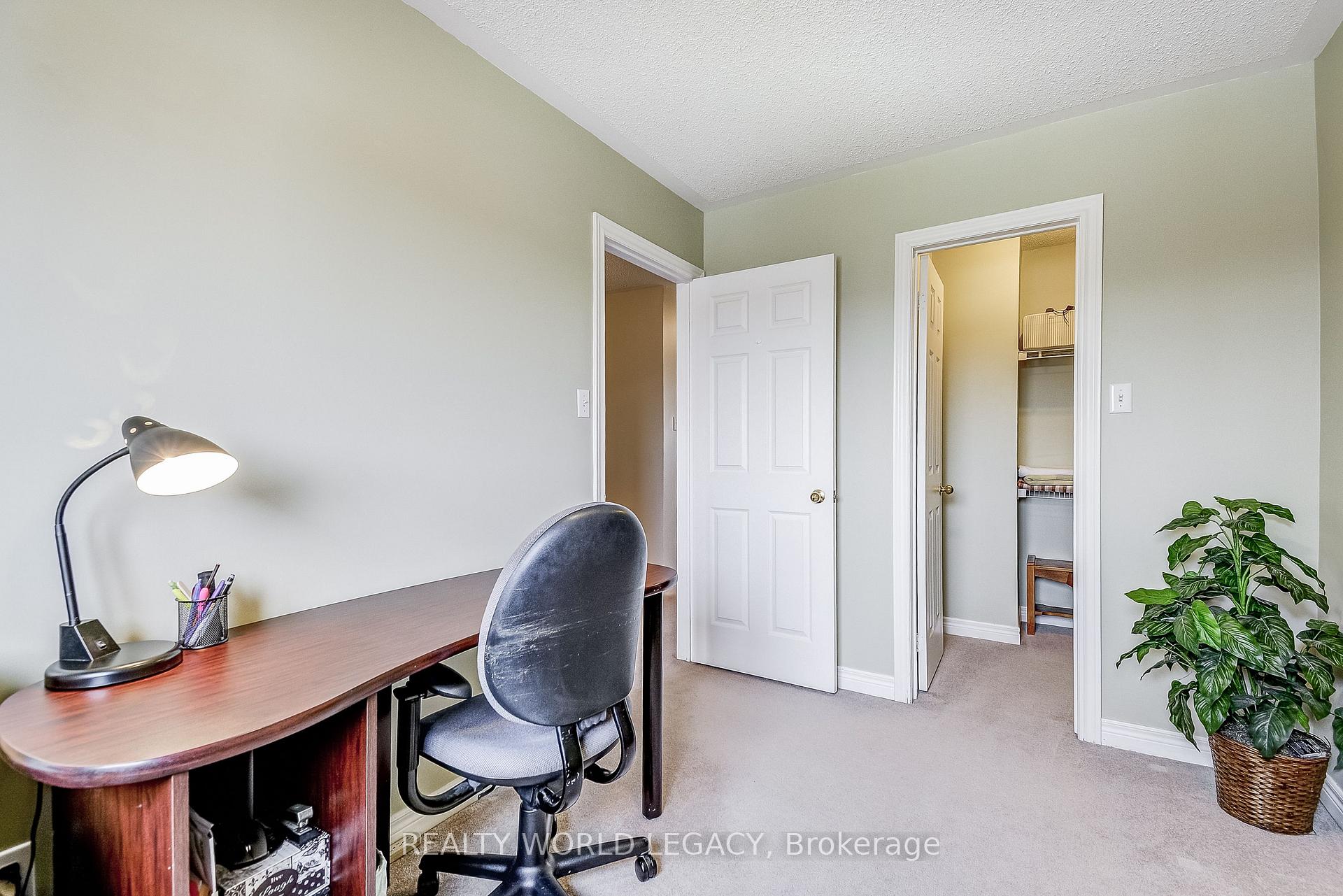 Photo 22 of 30 Kildonan Crescent, Hamilton, Waterdown — HOMEH