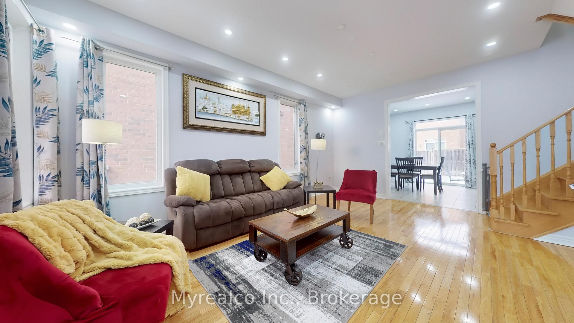 Photo 4 of 33 Windflower Road, Brampton, Northwest Sandalwood Parkway — HOMEH