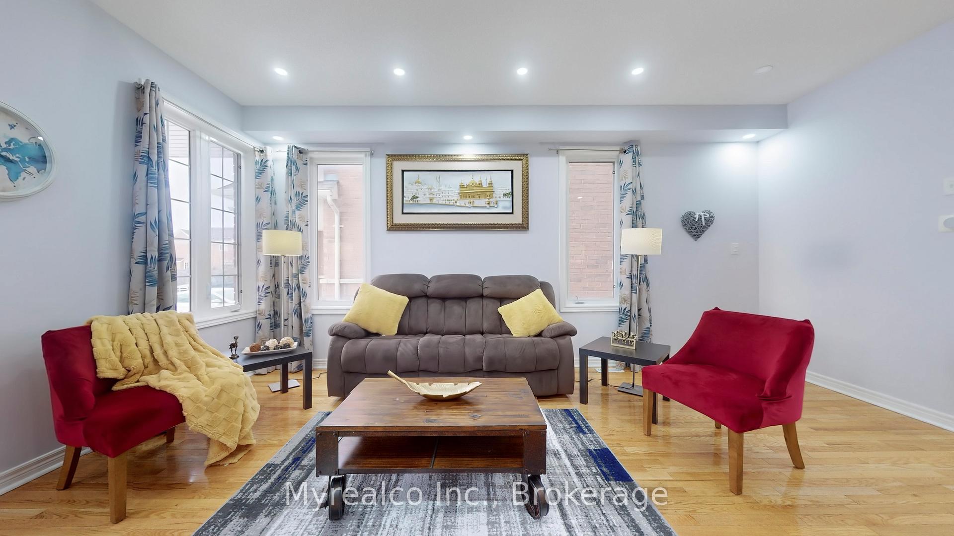 Photo 5 of 33 Windflower Road, Brampton, Northwest Sandalwood Parkway — HOMEH