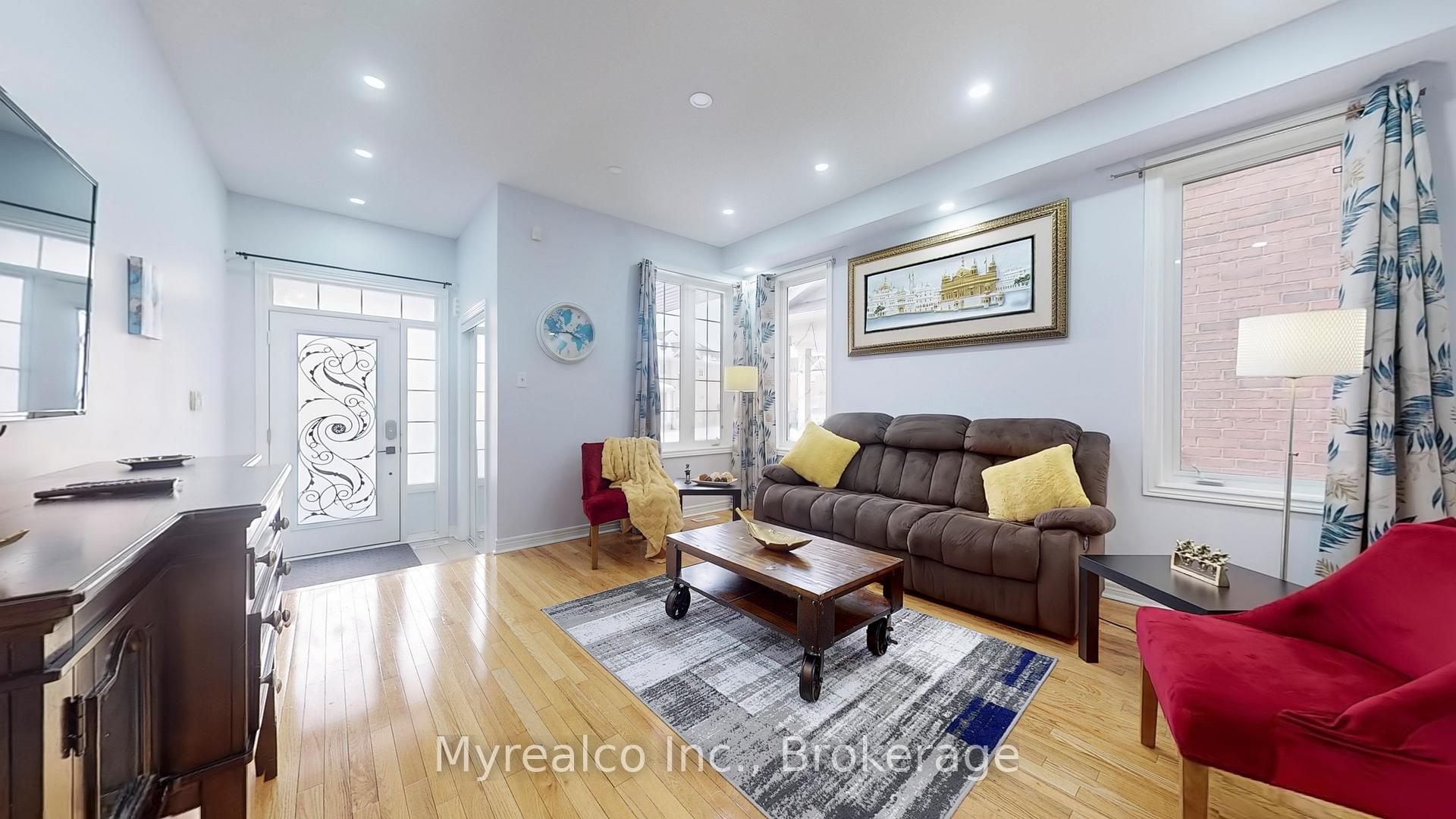 Photo 6 of 33 Windflower Road, Brampton, Northwest Sandalwood Parkway — HOMEH