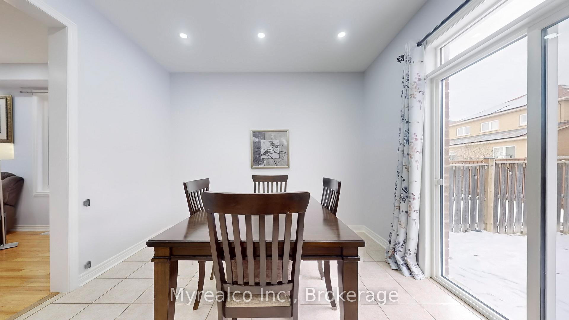 Photo 9 of 33 Windflower Road, Brampton, Northwest Sandalwood Parkway — HOMEH