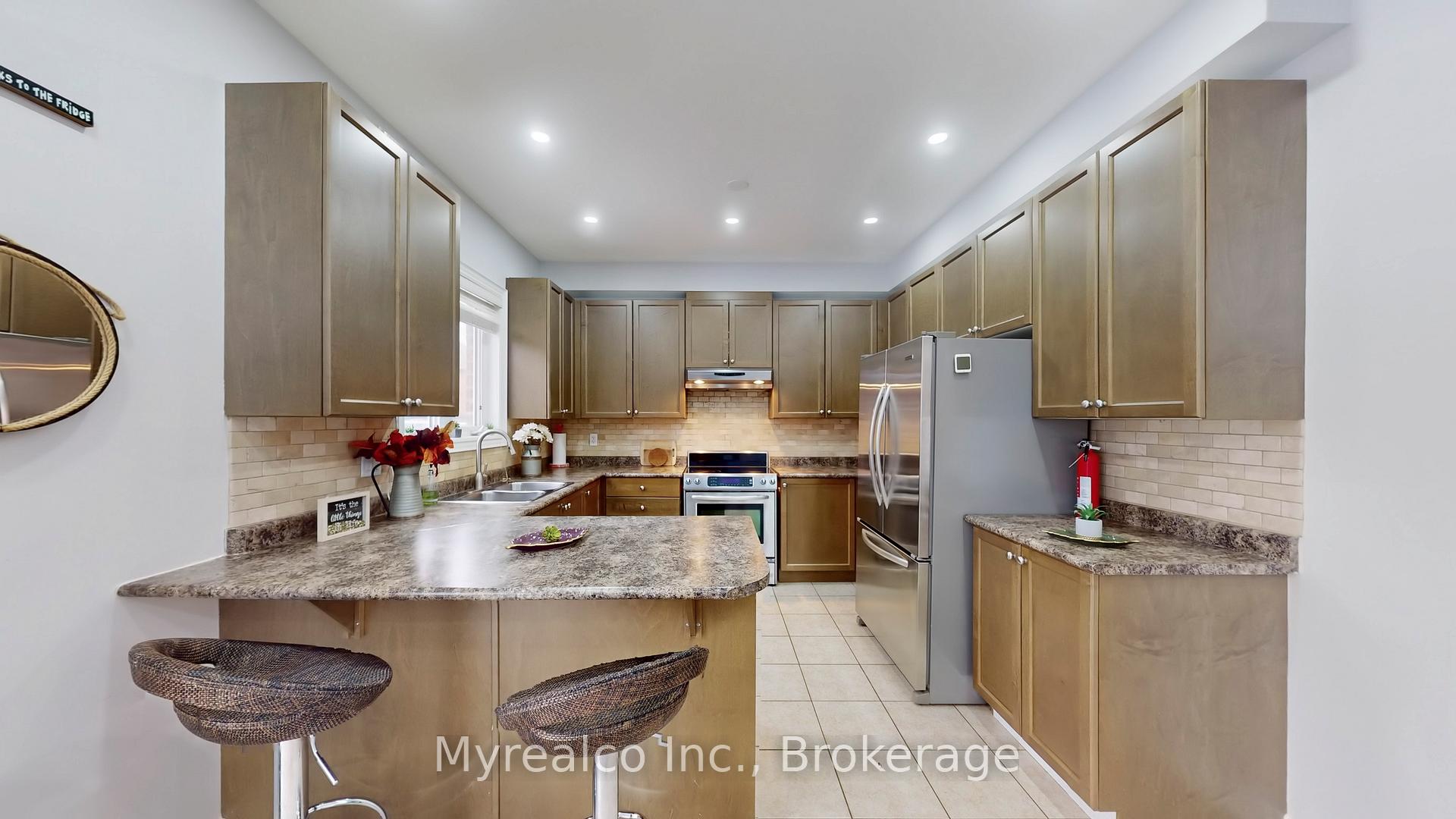 Photo 11 of 33 Windflower Road, Brampton, Northwest Sandalwood Parkway — HOMEH