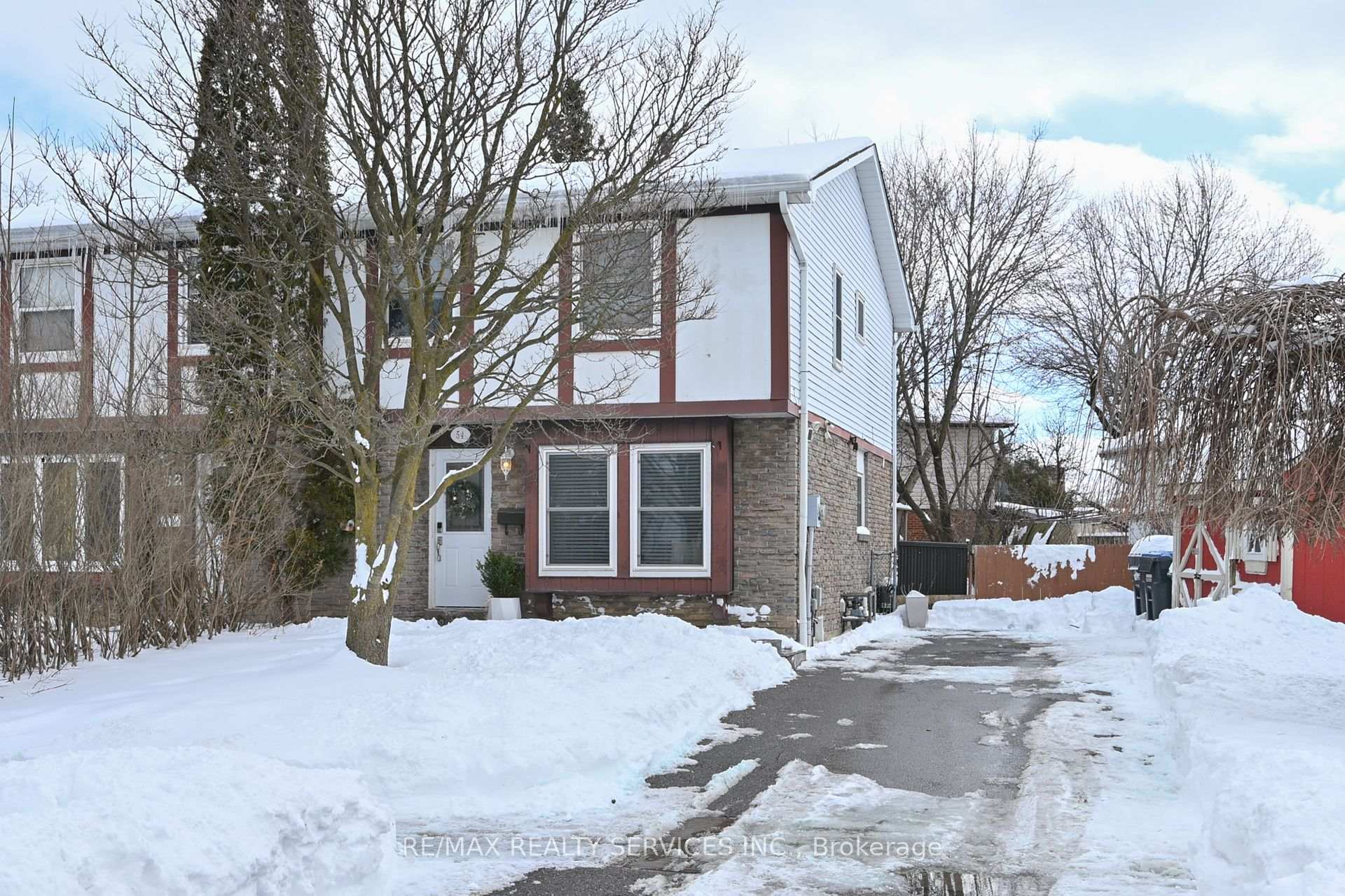 Photo 1 of 54 Nancy McCredie Drive, Brampton, Brampton West — HOMEH