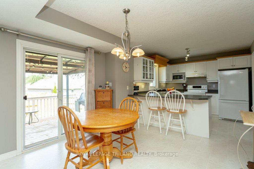 Photo 5 of 25 Steeplechase Court, St. Thomas — HOMEH