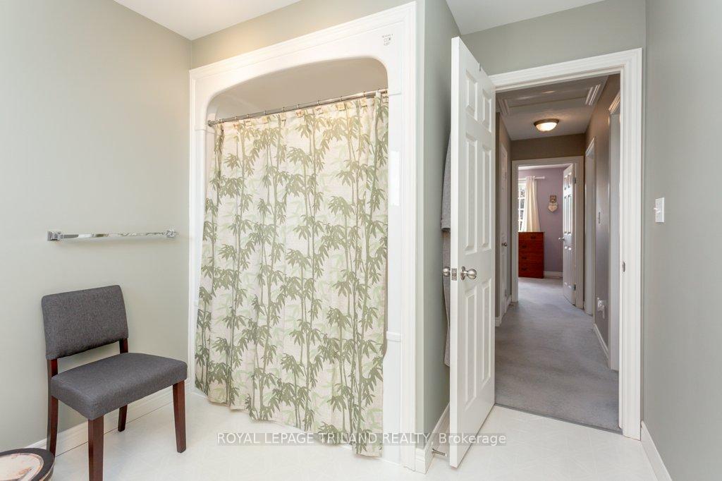 Photo 9 of 25 Steeplechase Court, St. Thomas — HOMEH