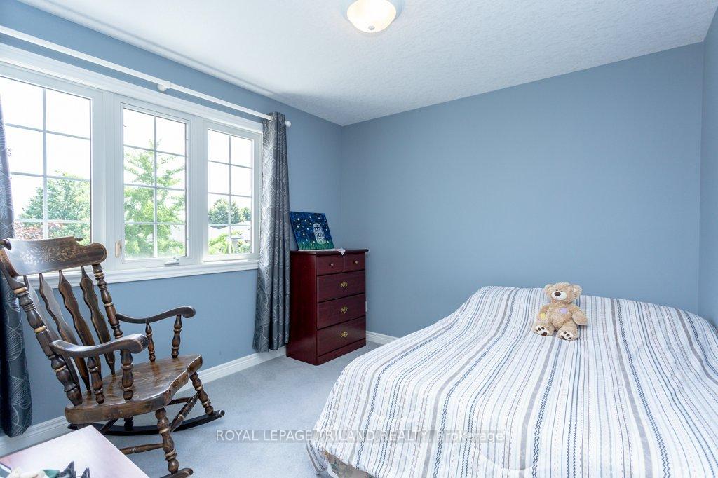 Photo 11 of 25 Steeplechase Court, St. Thomas — HOMEH