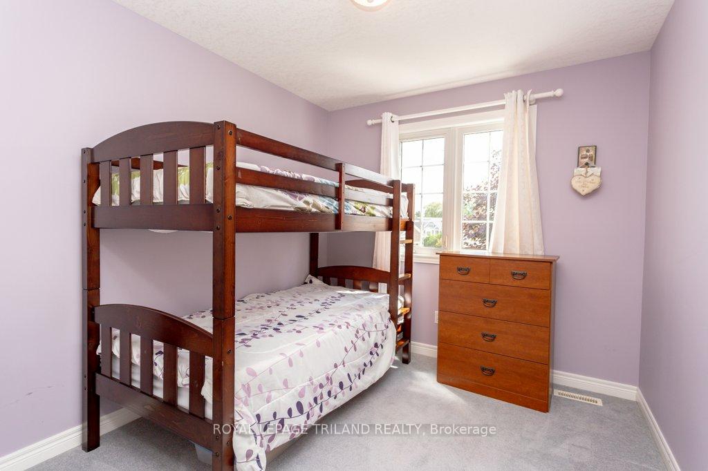 Photo 13 of 25 Steeplechase Court, St. Thomas — HOMEH