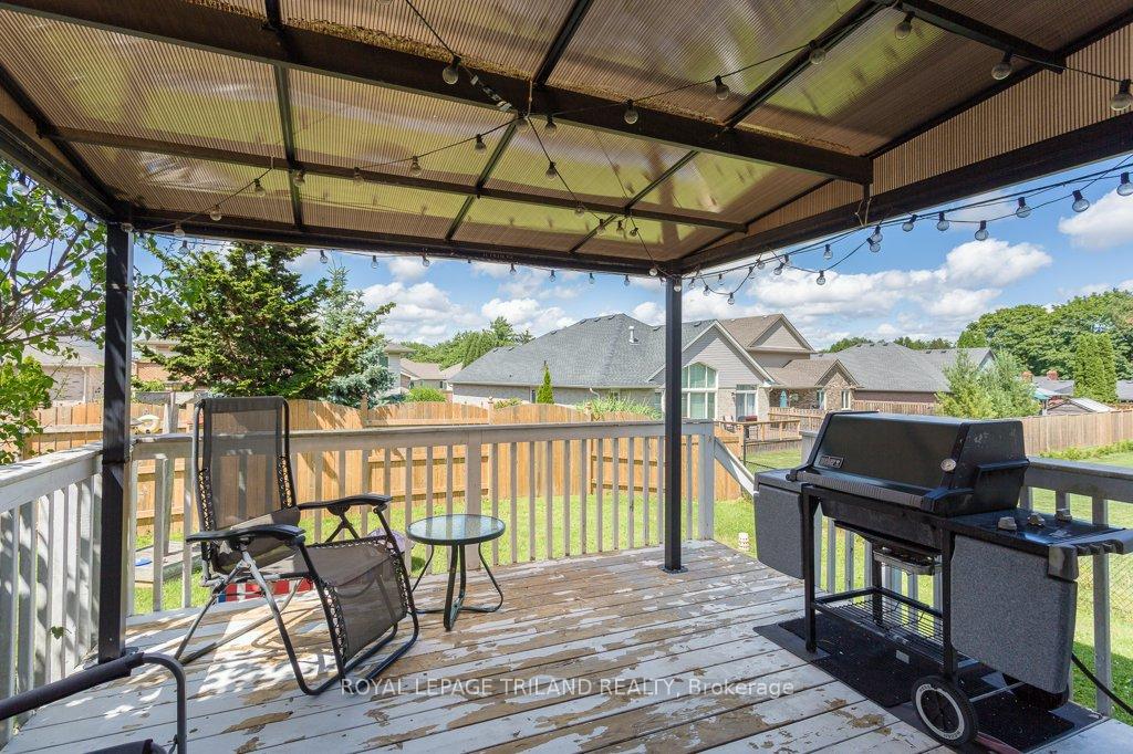 Photo 18 of 25 Steeplechase Court, St. Thomas — HOMEH