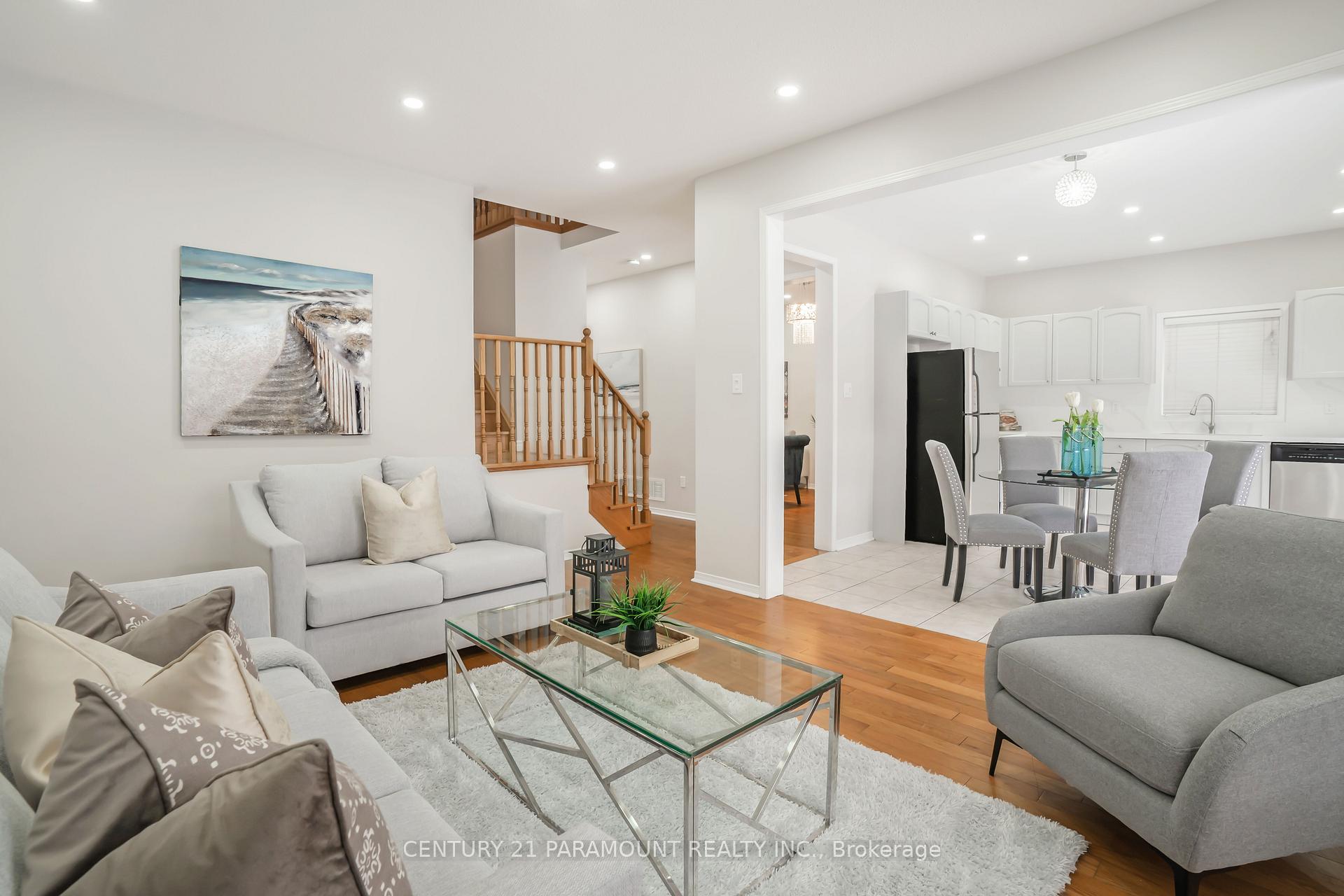 Photo 13 of 43 Crystal Glen Crescent, Brampton, Credit Valley — HOMEH