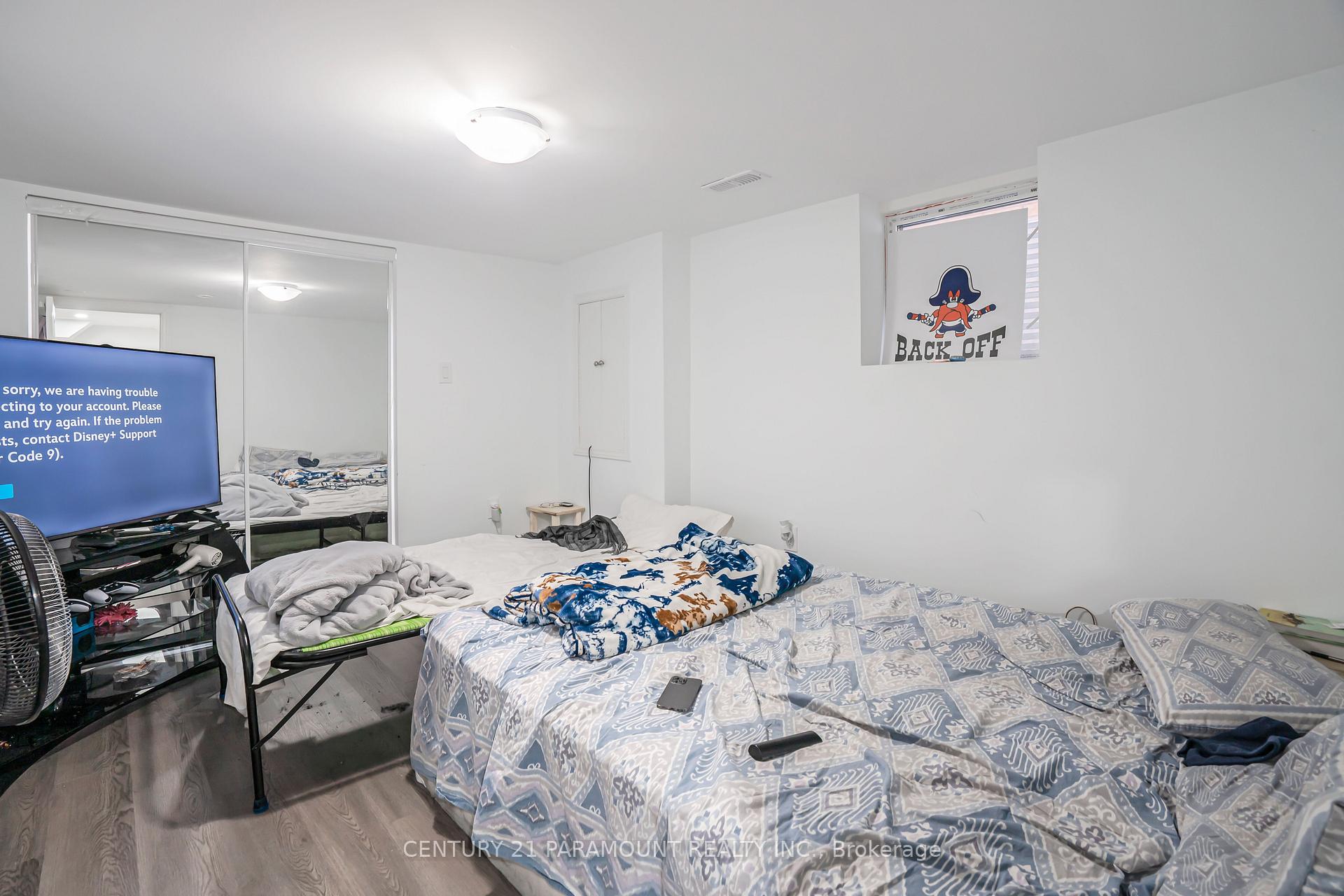 Photo 40 of 43 Crystal Glen Crescent, Brampton, Credit Valley — HOMEH